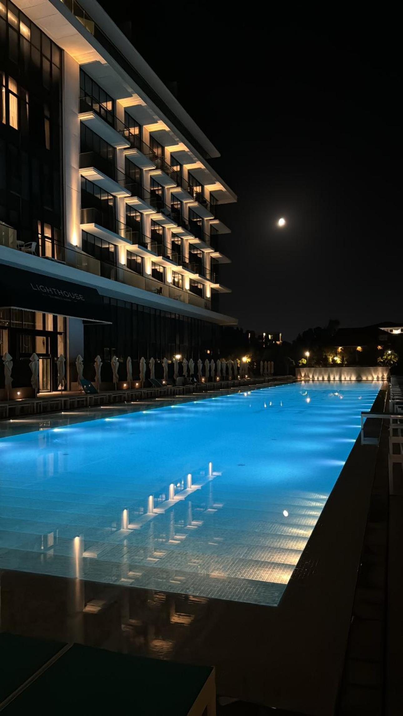 Sea Breeze Baku view 2