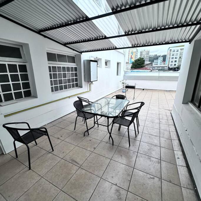 Amplio Departamento con terraza
