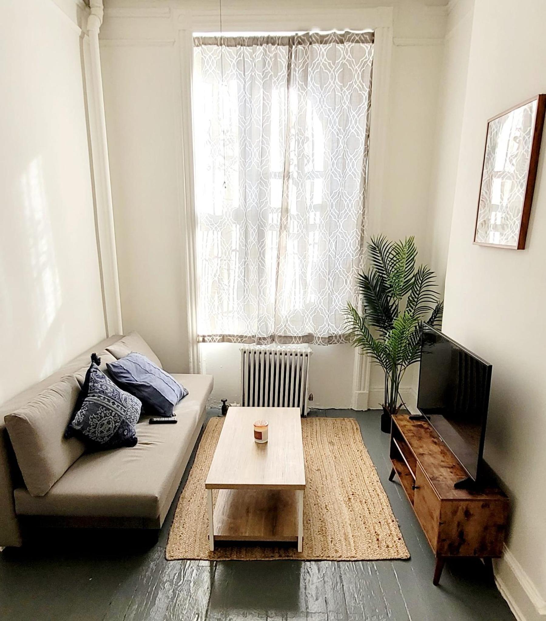 Superlative Midtown Manhattan Apartment
