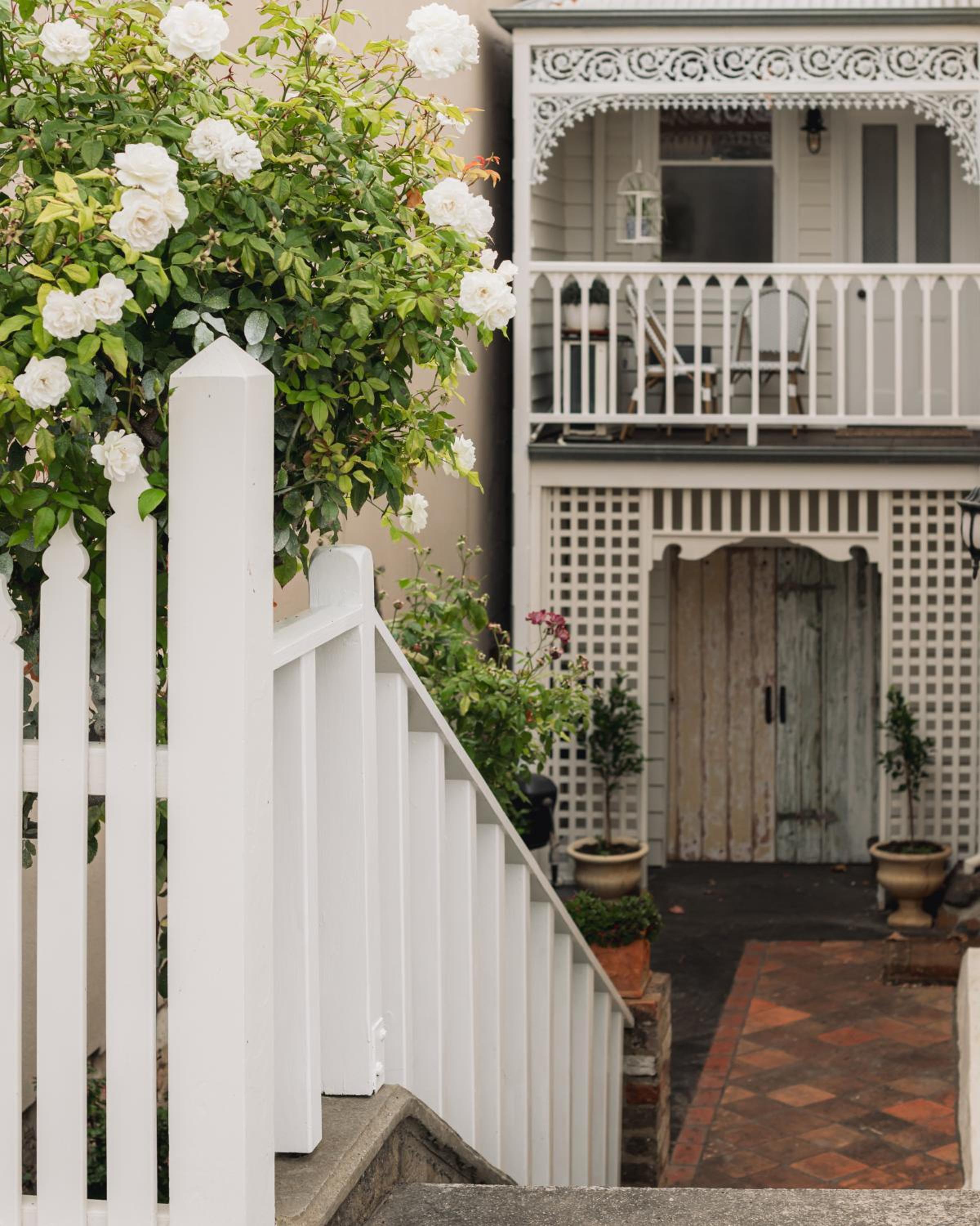 Benambra Boutique Accommodation - c1883 'Lonsdale Suite'