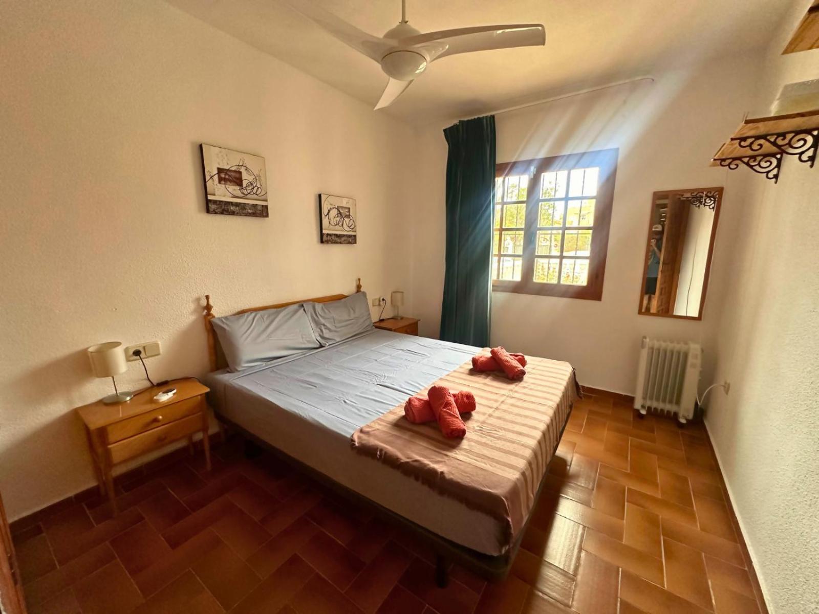 Ancora 4: Apartamento en urbanización con piscina