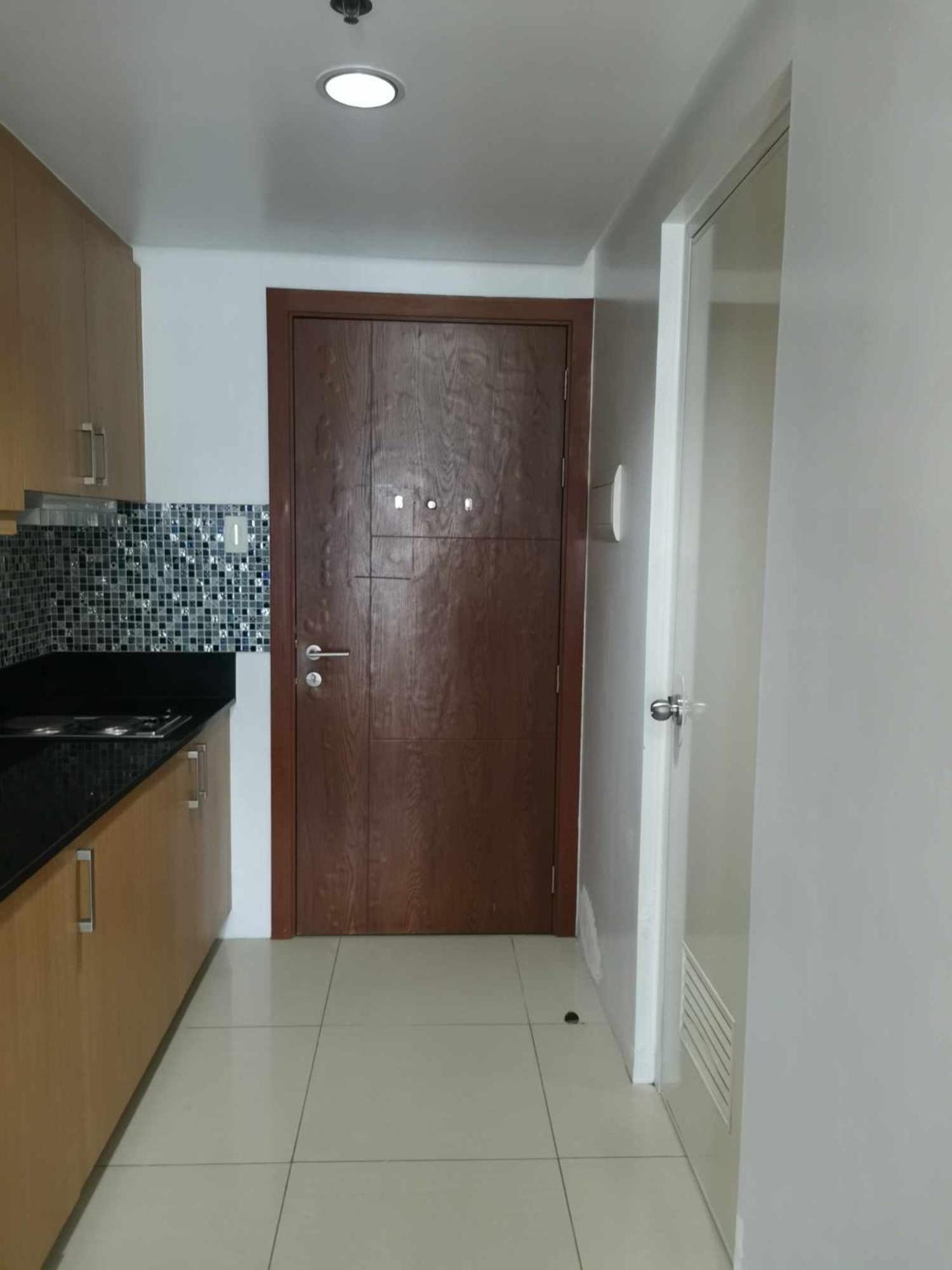 Ashti Condotels - Shell Residences 2 view 3