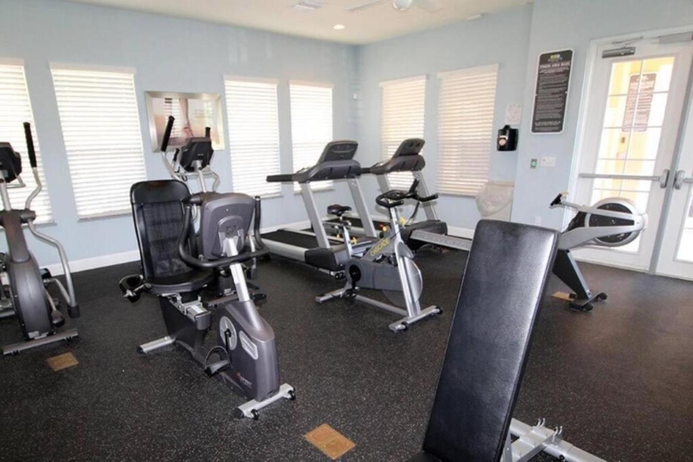 Five Vacation Homes - Orlando
