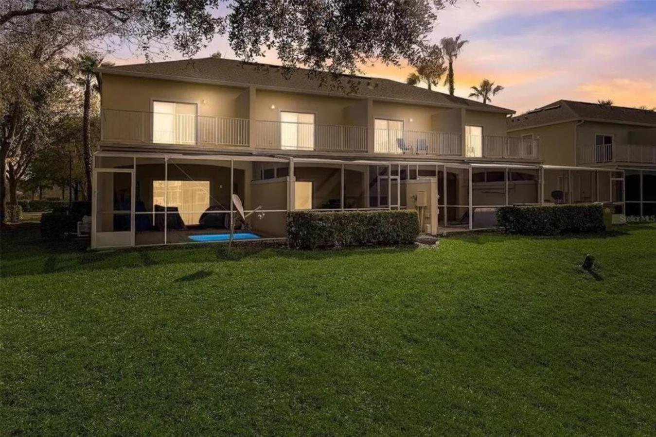 Five Vacation Homes - Orlando