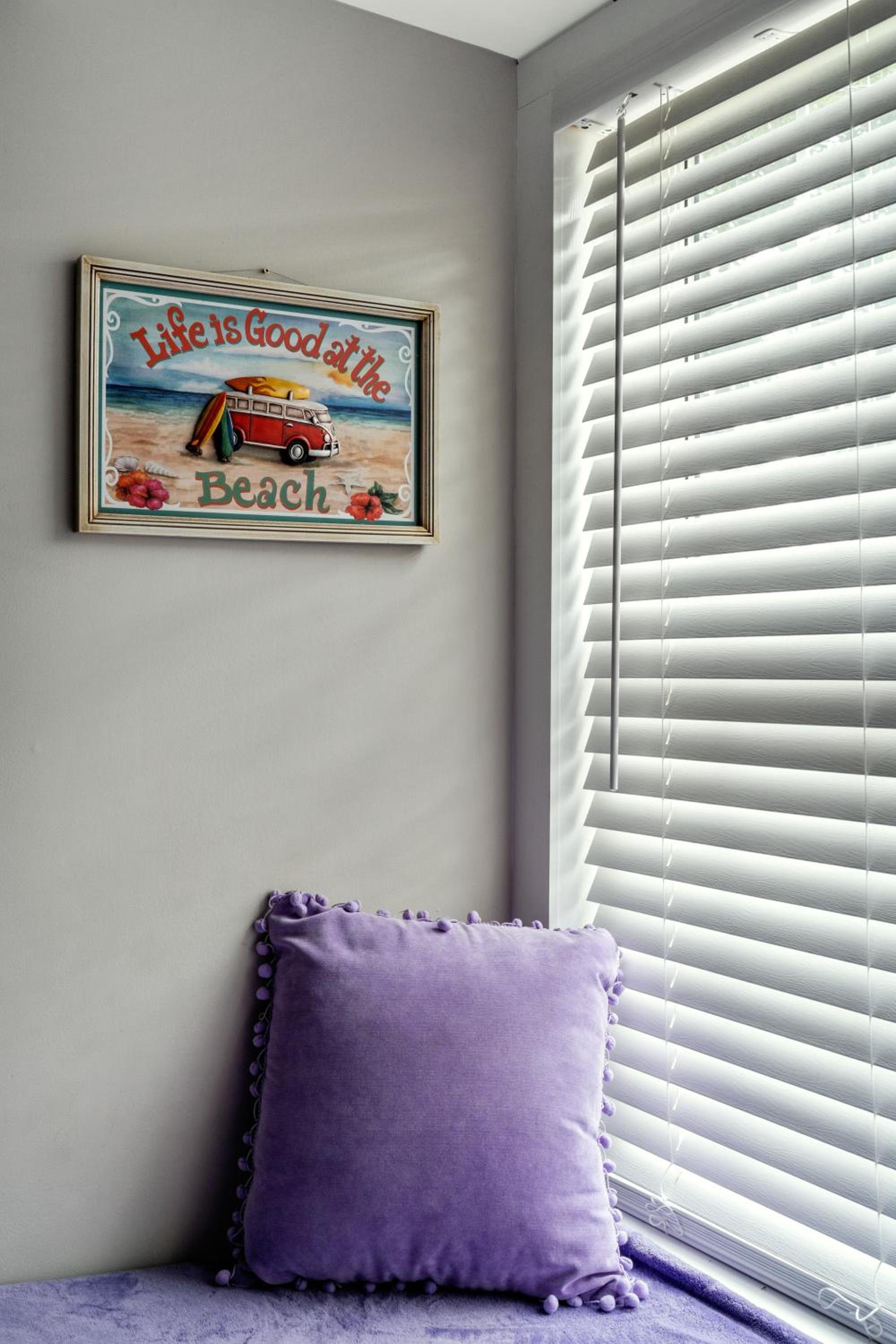 Sandy Cove Cottage