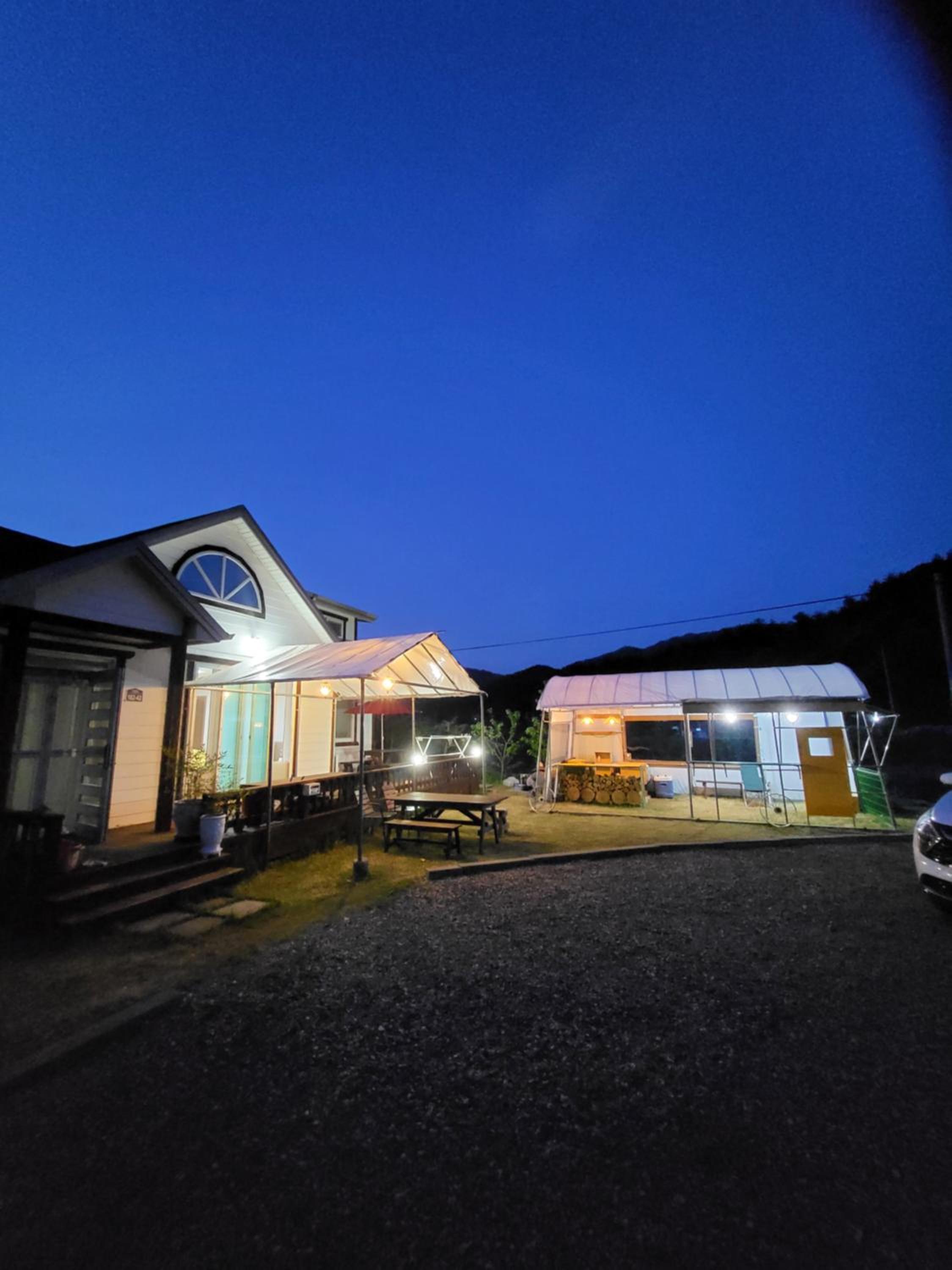 Jutti House view 3