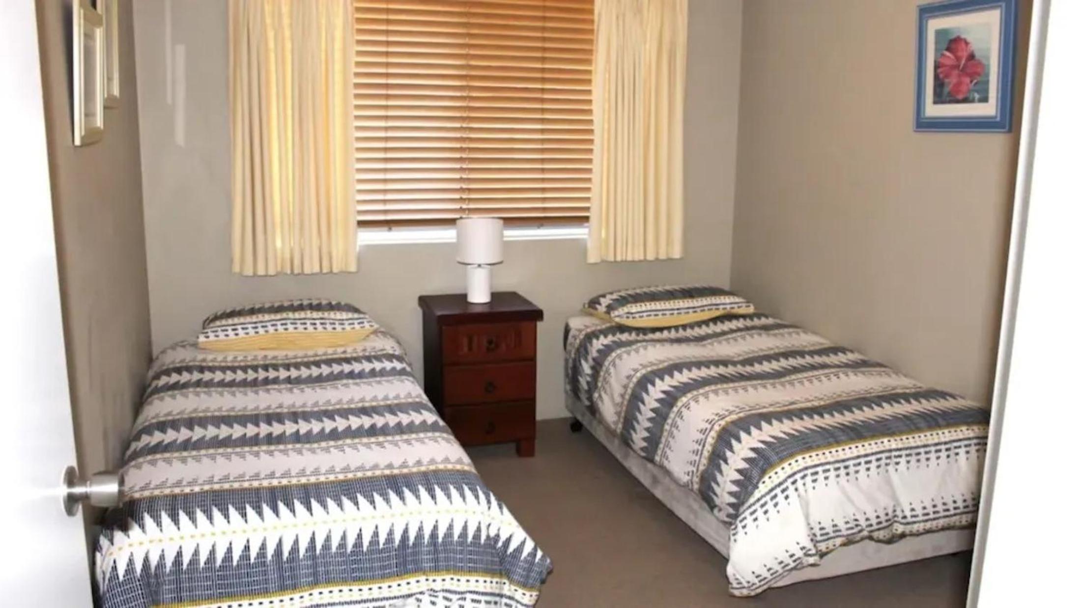 Paradise Grove Holiday Apartments