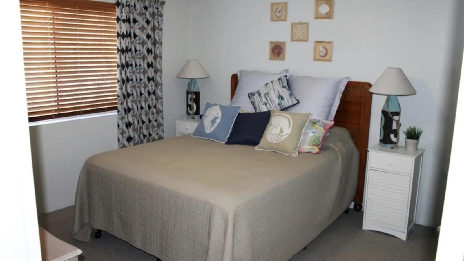 Paradise Grove Holiday Apartments