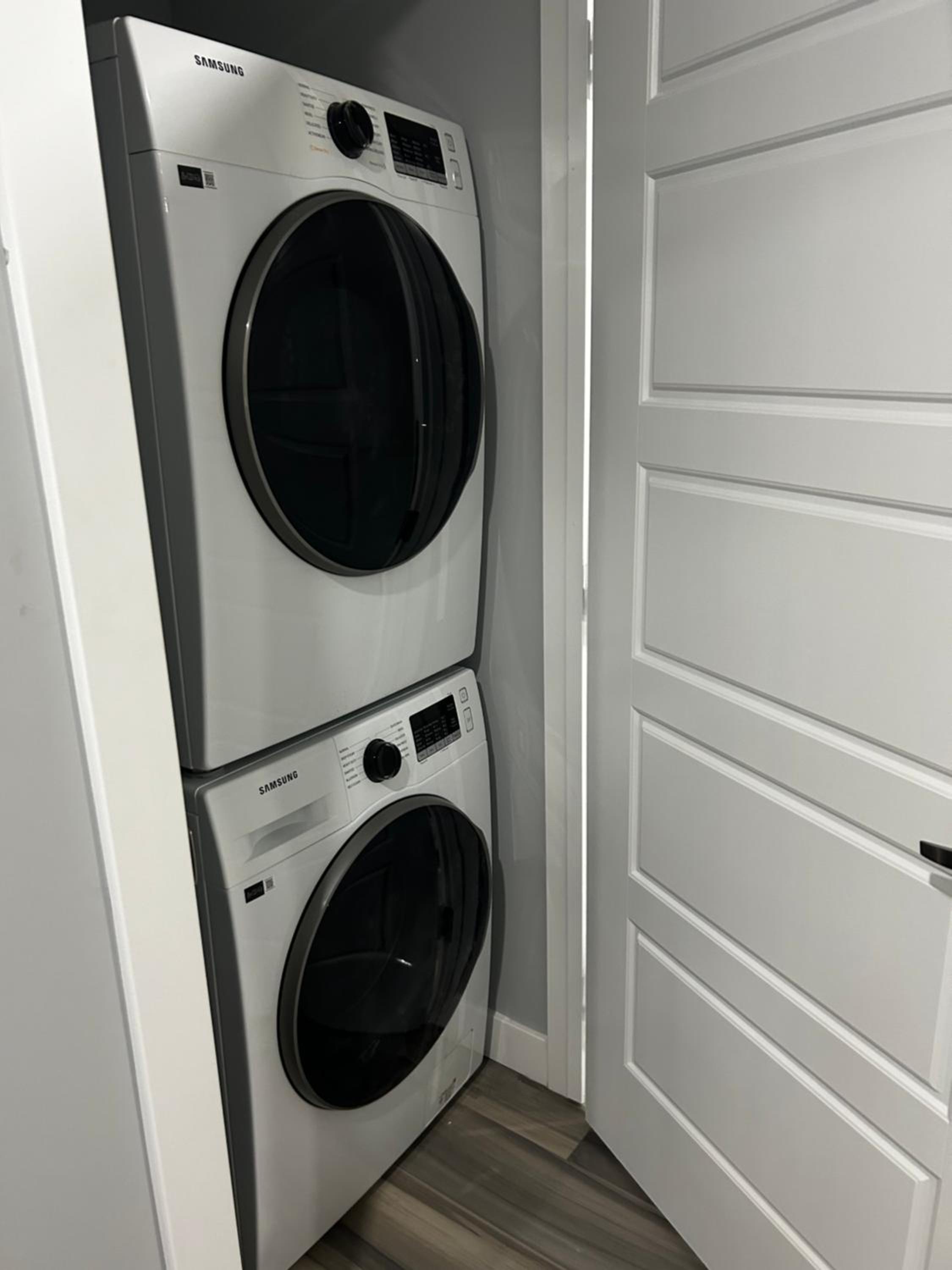 Cozy 2bed Guest suite