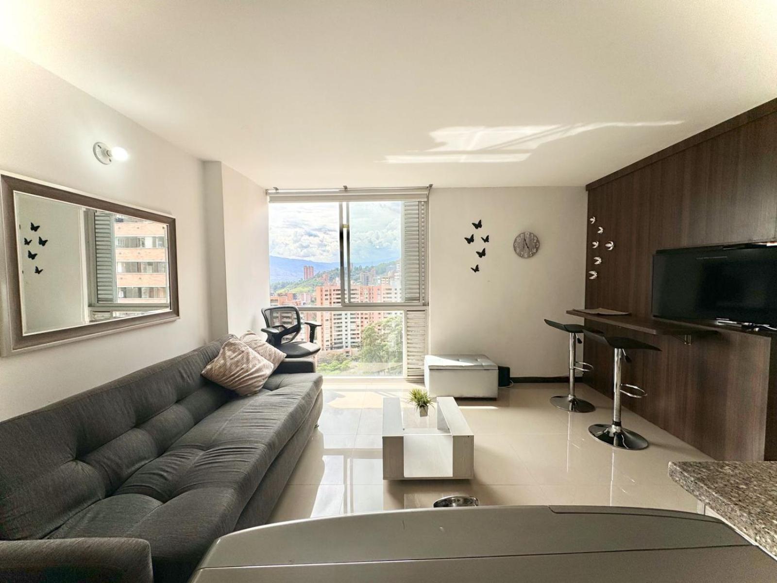 Lovely Private Apto in Poblado