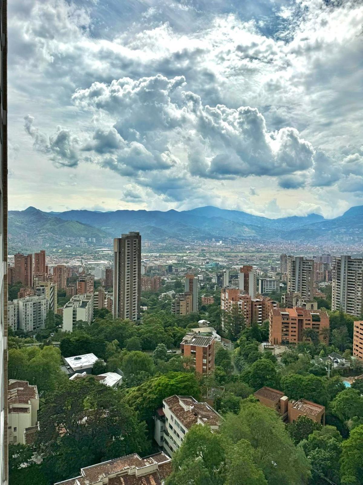 Lovely Private Apto in Poblado