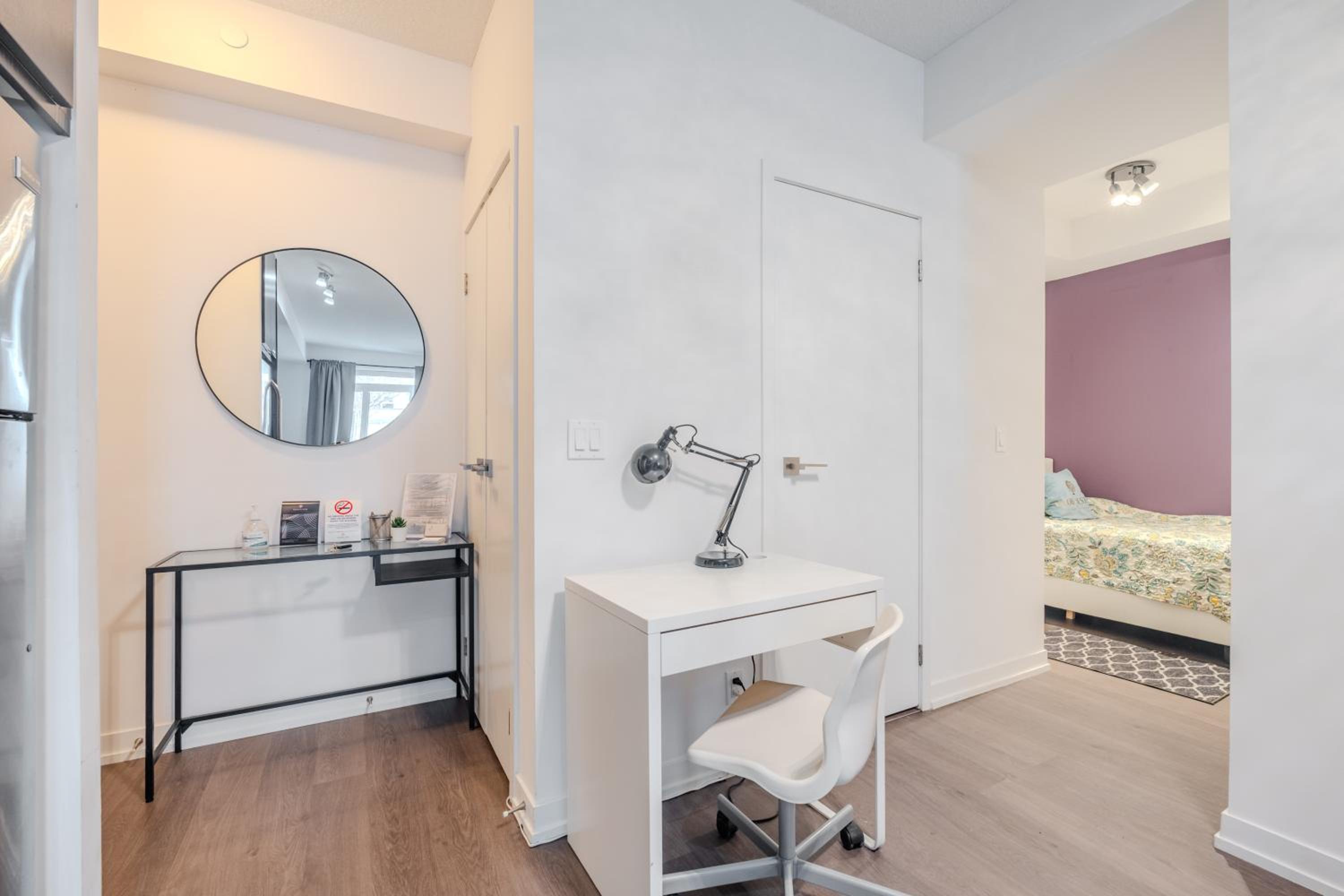 Modern Lillian St Apartments by GLOBALSTAY photo 2
