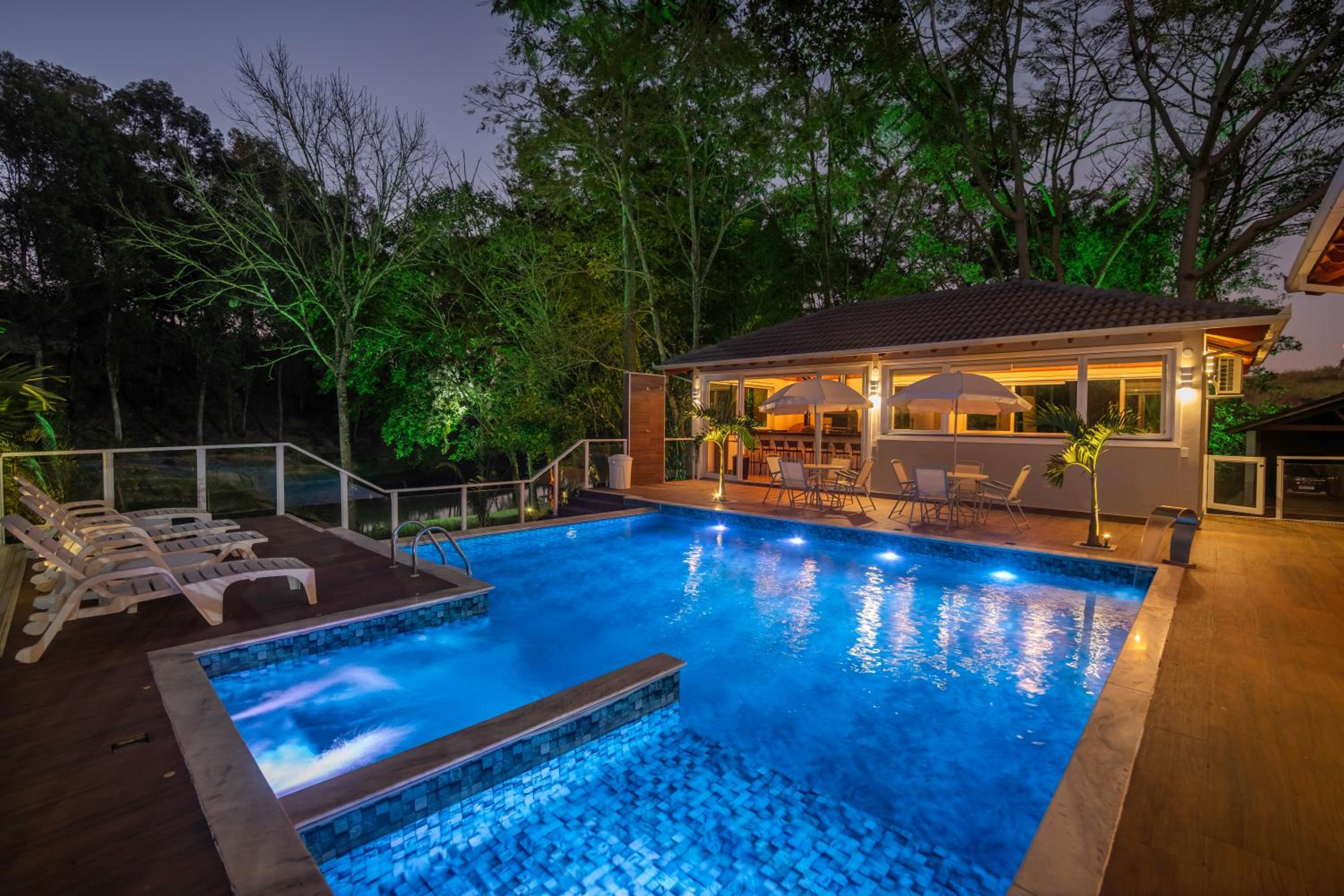Casa para Locação Terras de São Francisco!