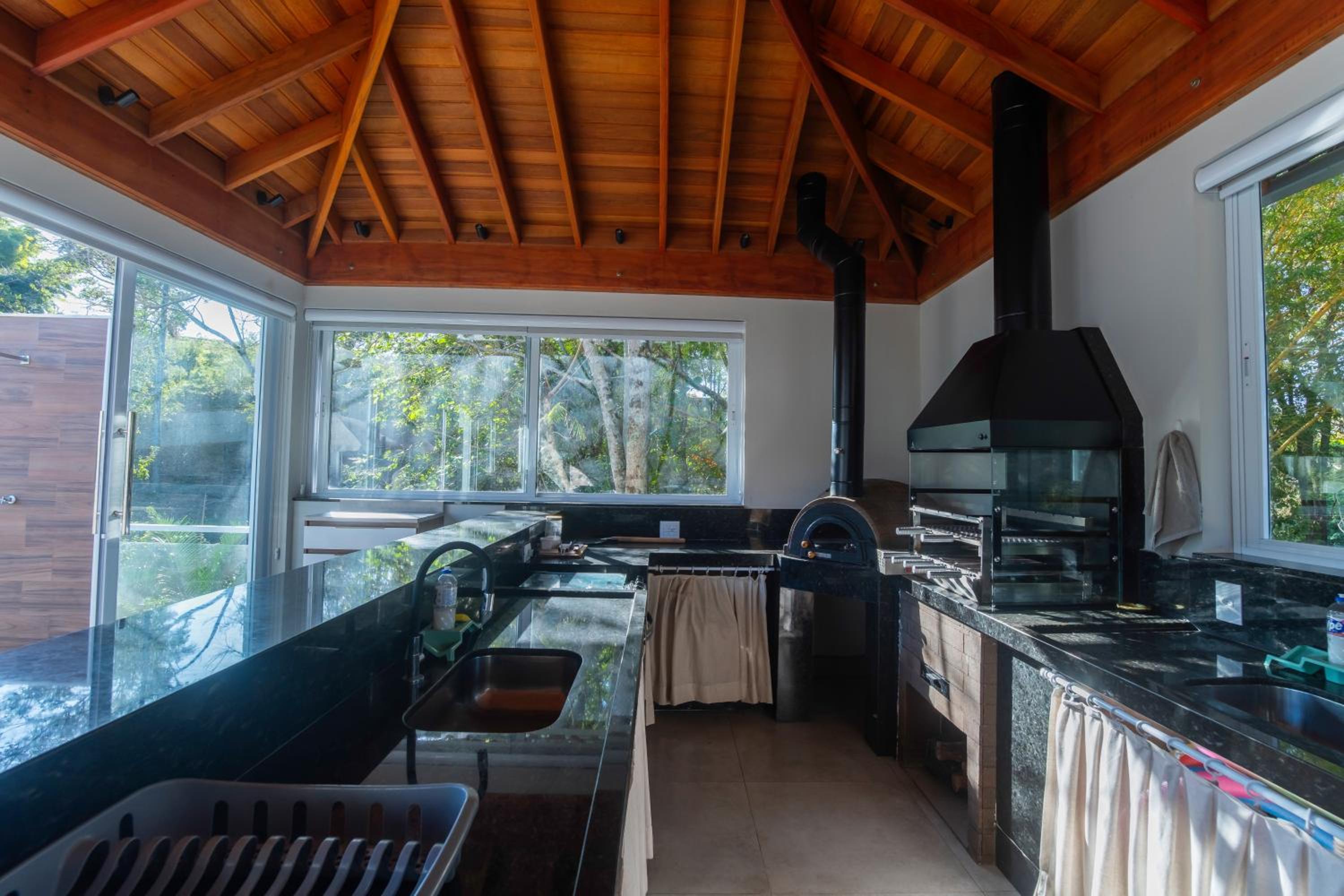 Casa para Locação Terras de São Francisco!
