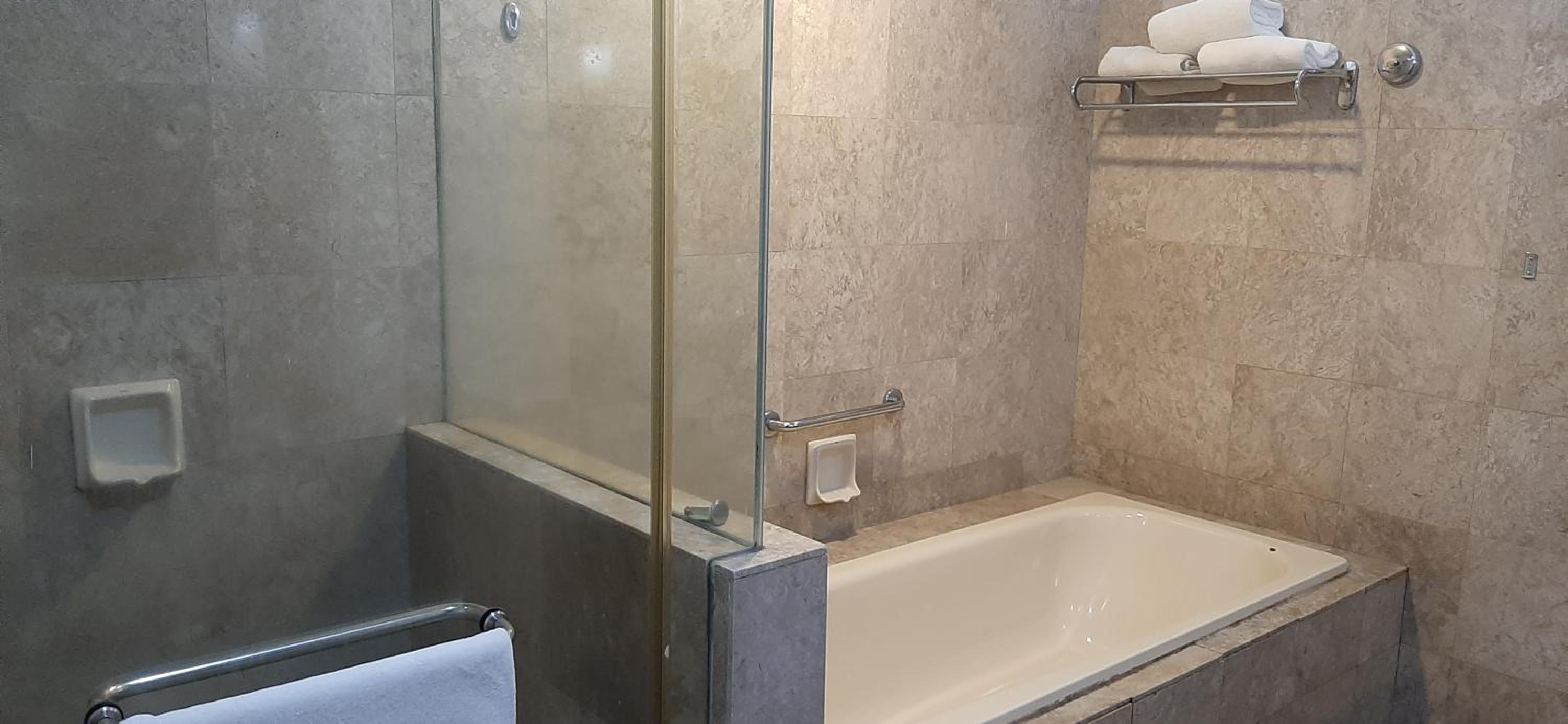 Marvelous Service Apartment Times Square kl