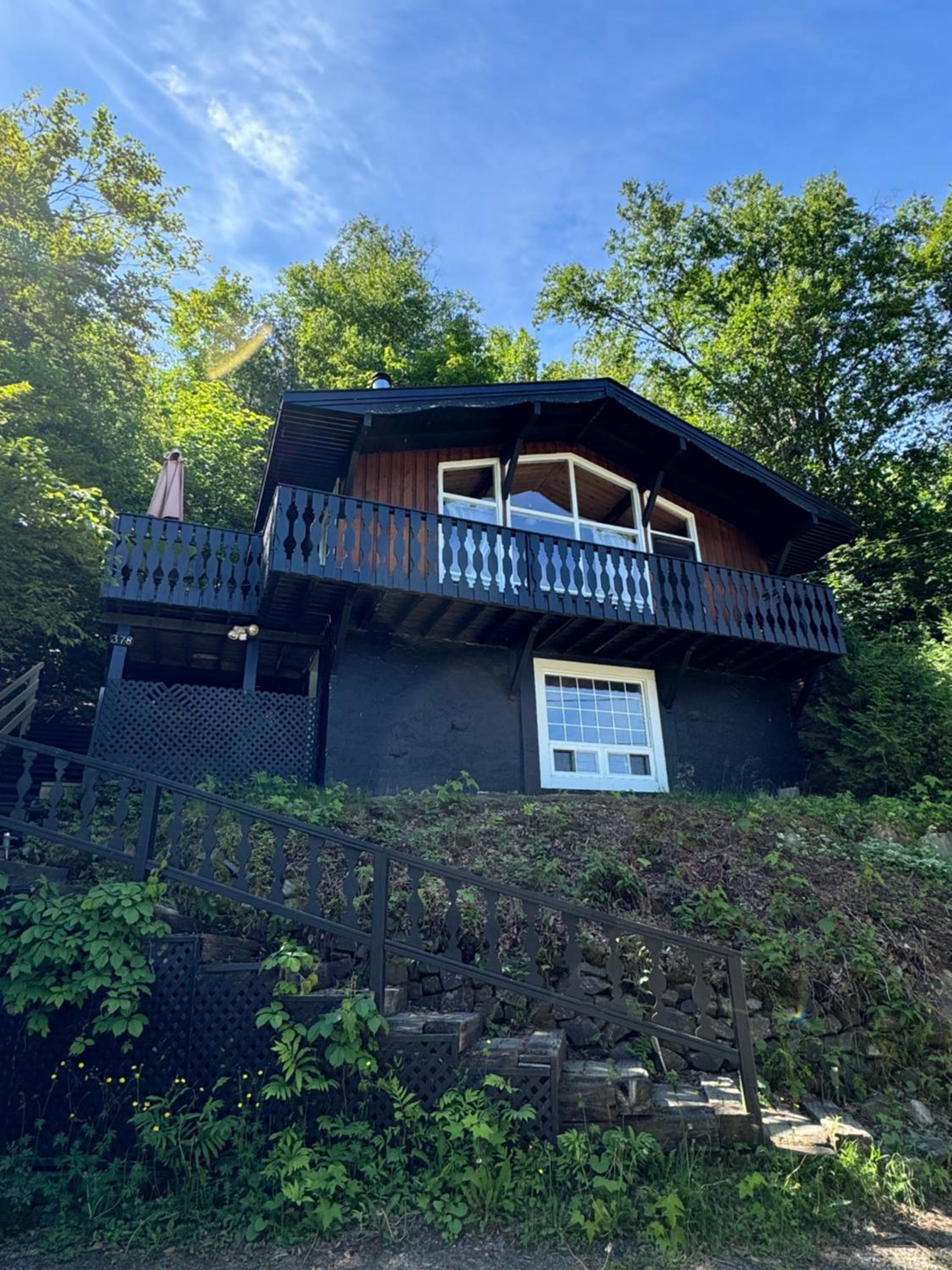 Chalet Alpin Suisse Au Bord Du Lac