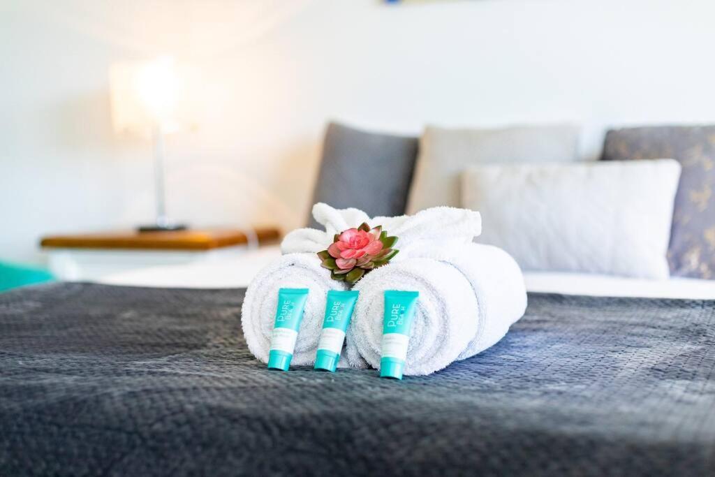 Seaviews at Searene, Spacious, Pool & Free WIFI