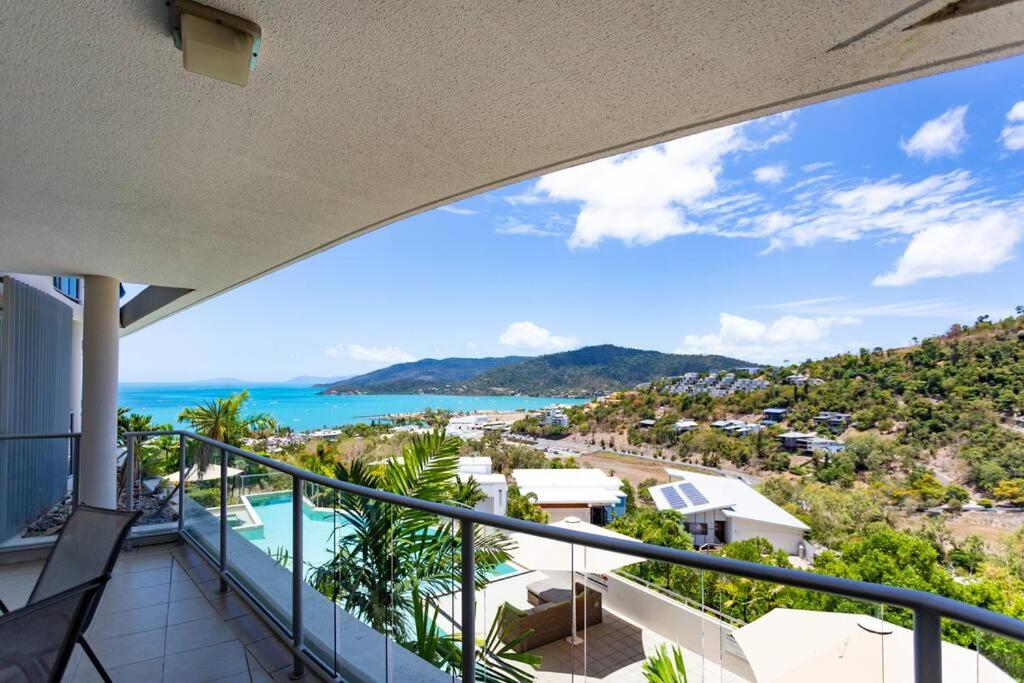 Seaviews at Searene, Spacious, Pool & Free WIFI
