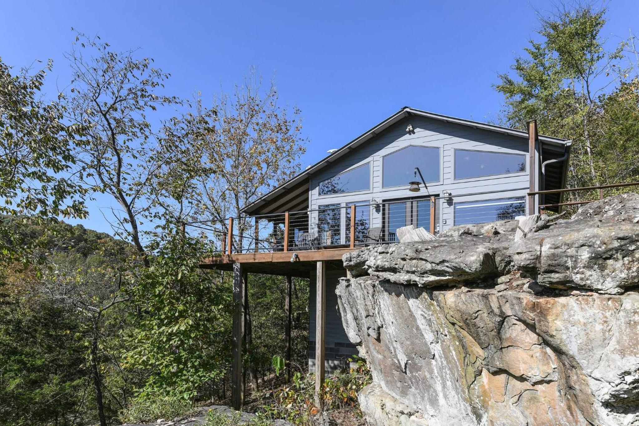 Beaver Lakefront Cabins - Couples Only Getaways