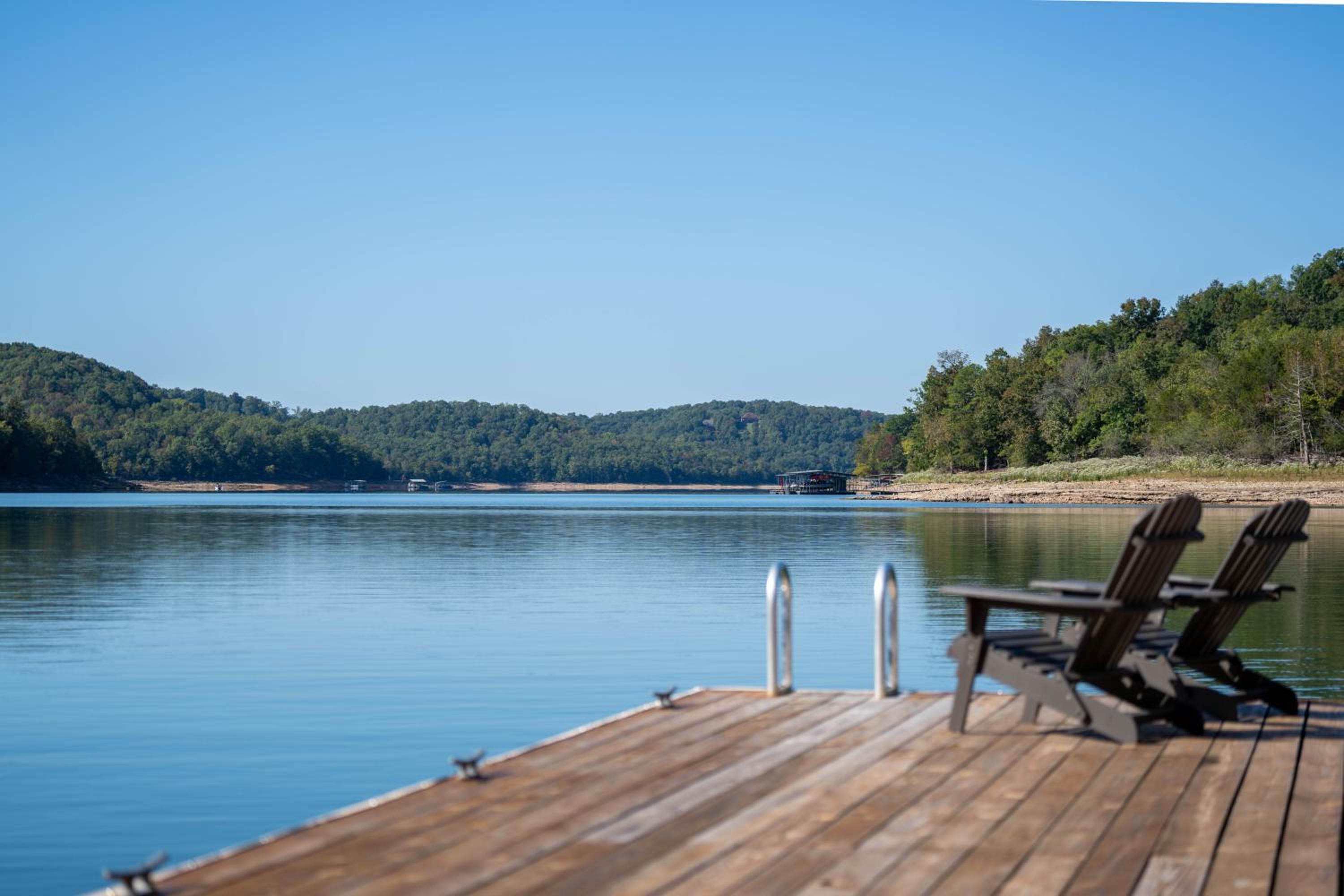 Beaver Lakefront Cabins - Couples Only Getaways