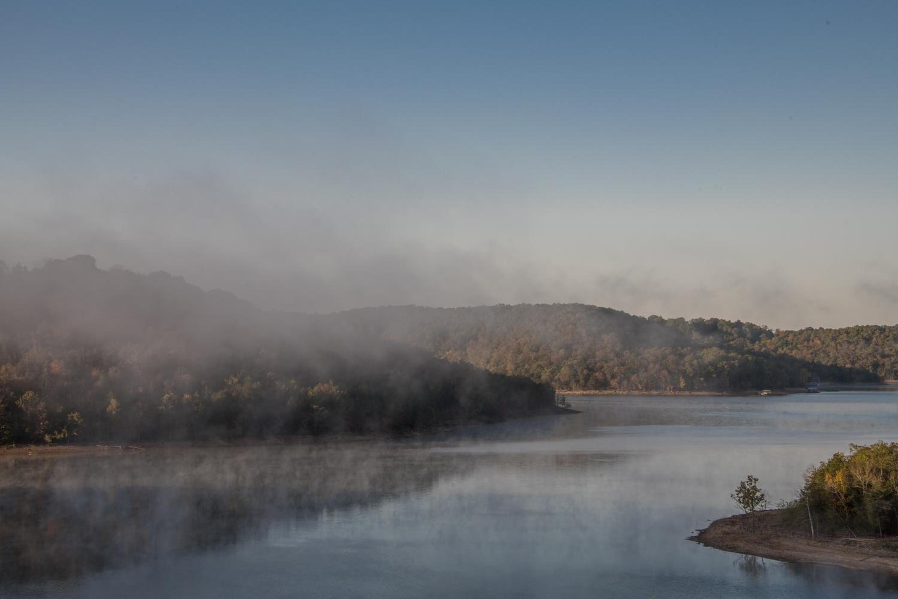 Beaver Lakefront Cabins - Couples Only Getaways