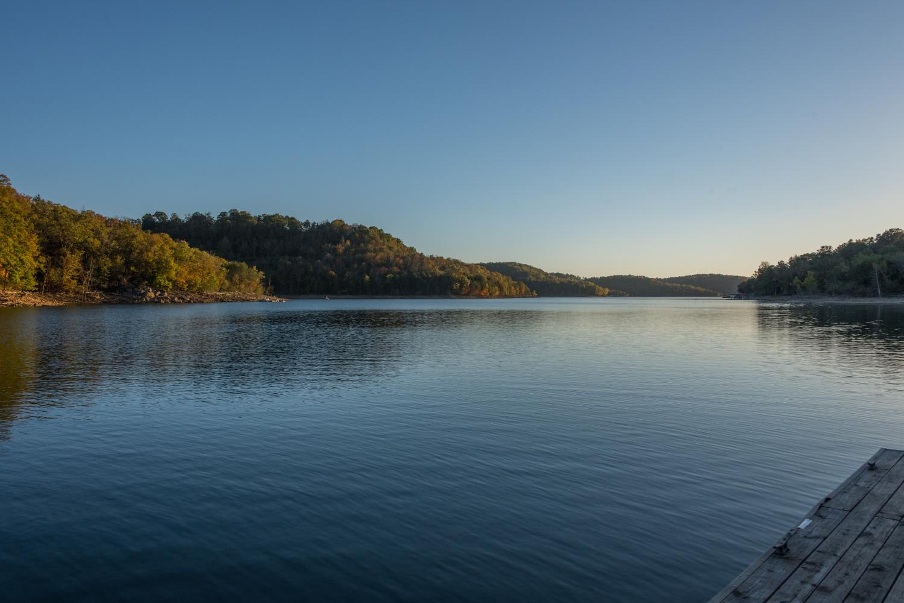 Beaver Lakefront Cabins - Couples Only Getaways