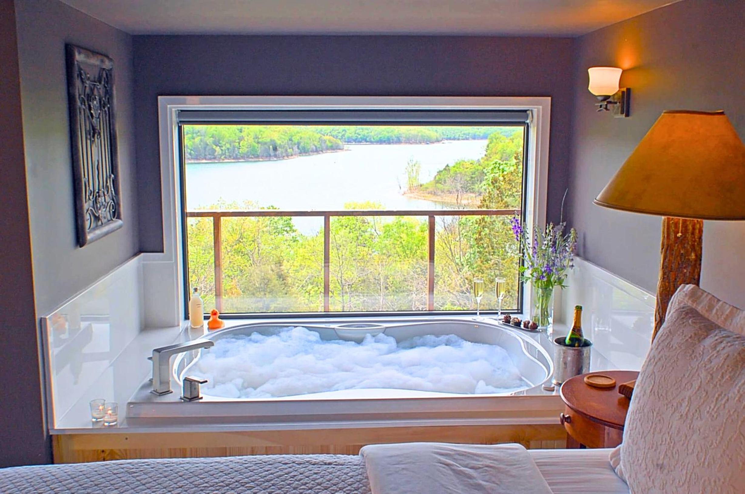 Beaver Lakefront Cabins - Couples Only Getaways