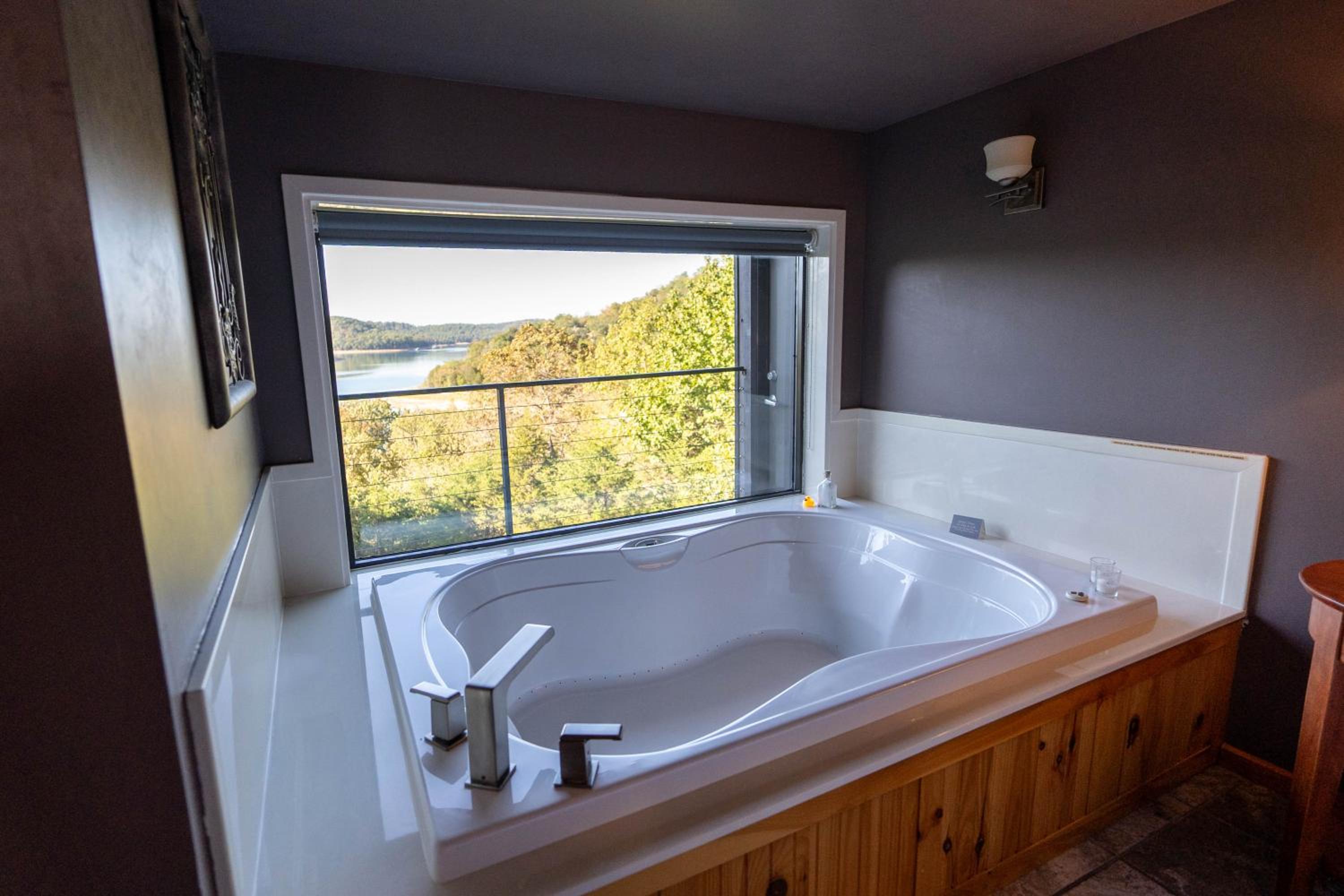 Beaver Lakefront Cabins - Couples Only Getaways
