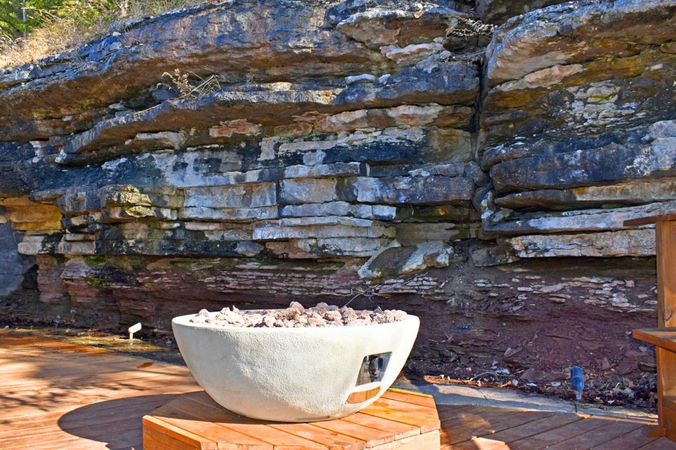 Beaver Lakefront Cabins - Couples Only Getaways