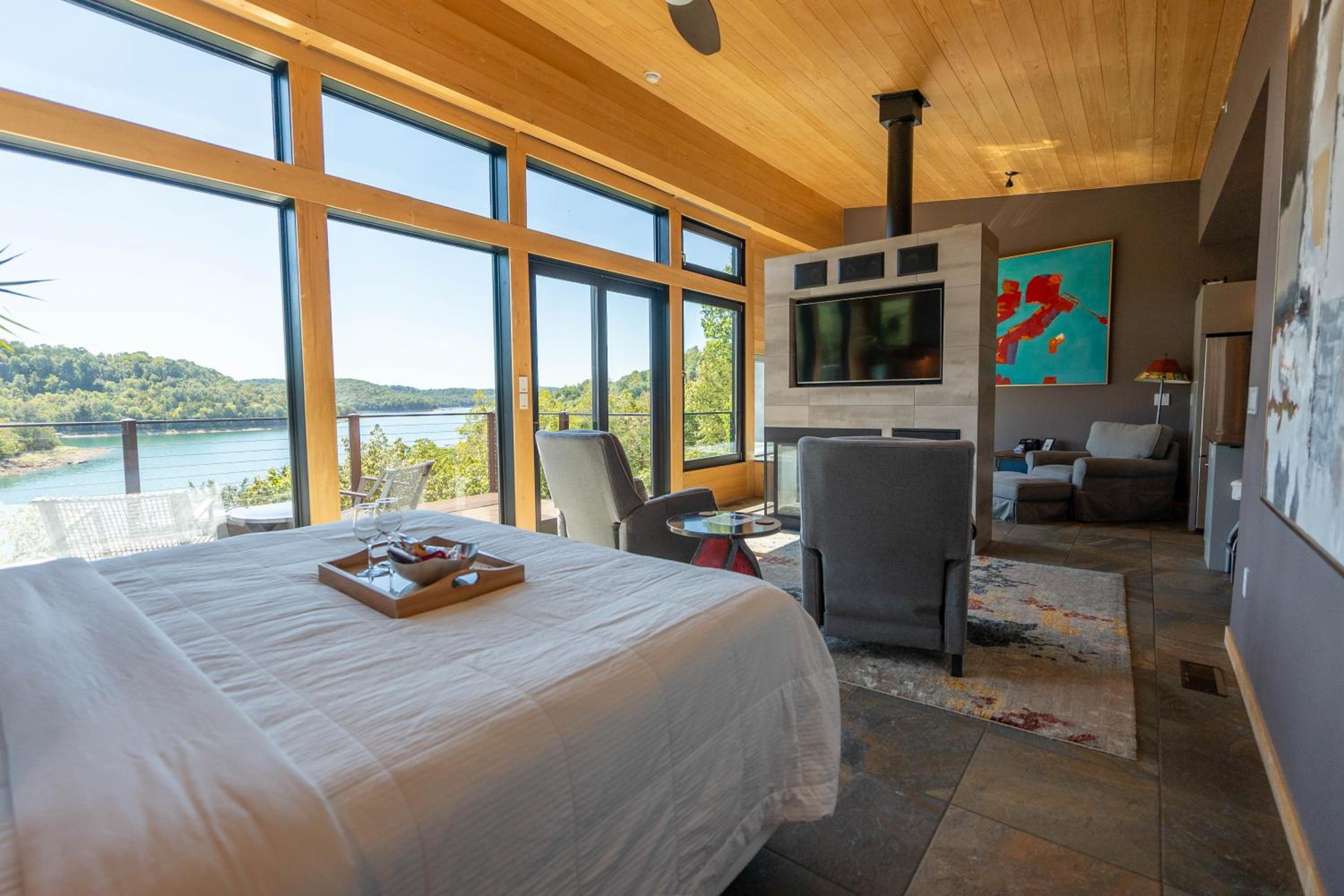 Beaver Lakefront Cabins - Couples Only Getaways