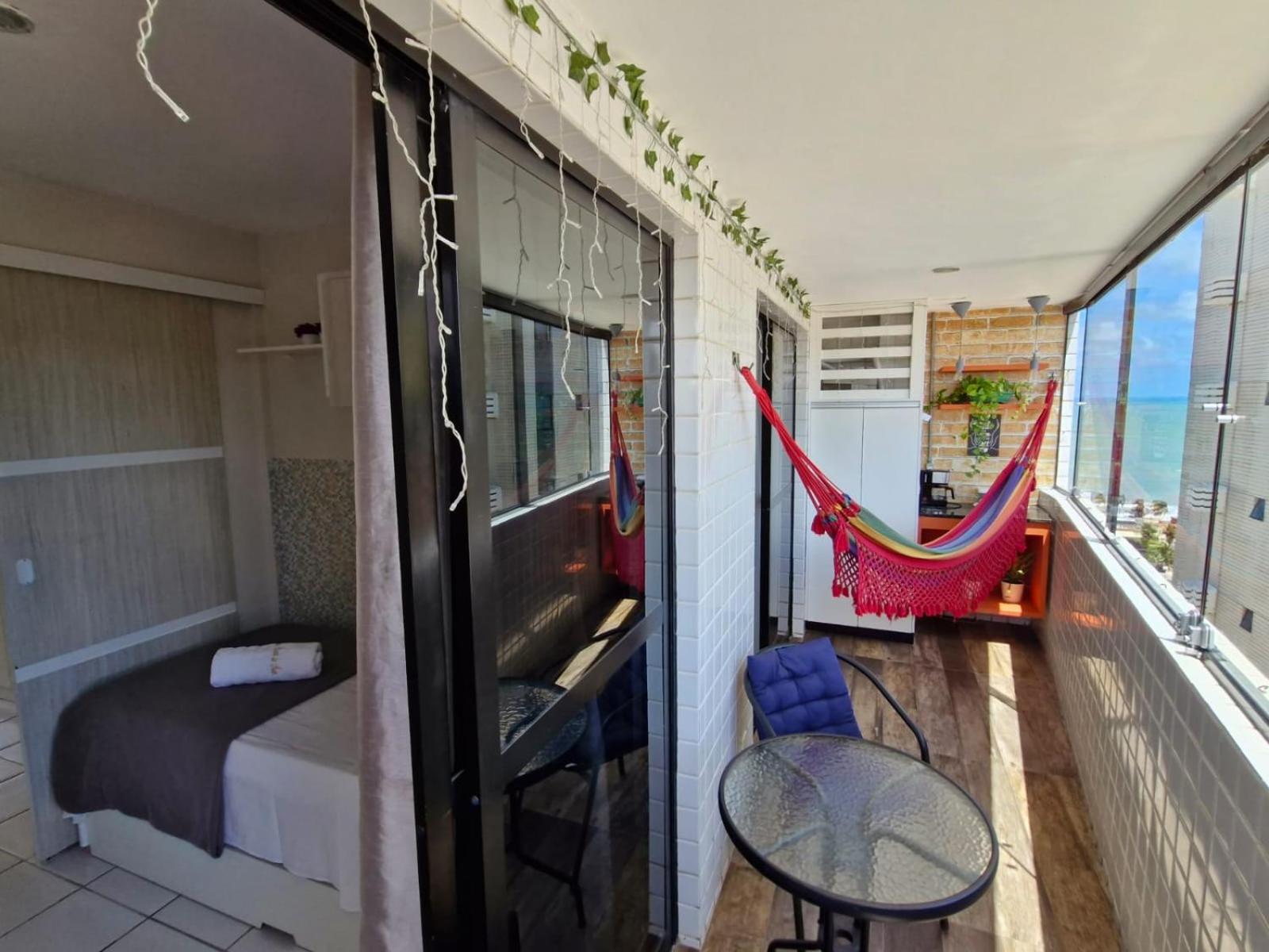 Apto moderno em Ponta Negra - Garagem e conforto