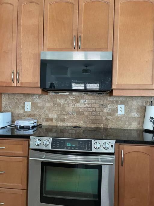 Executive End Unit Townhome