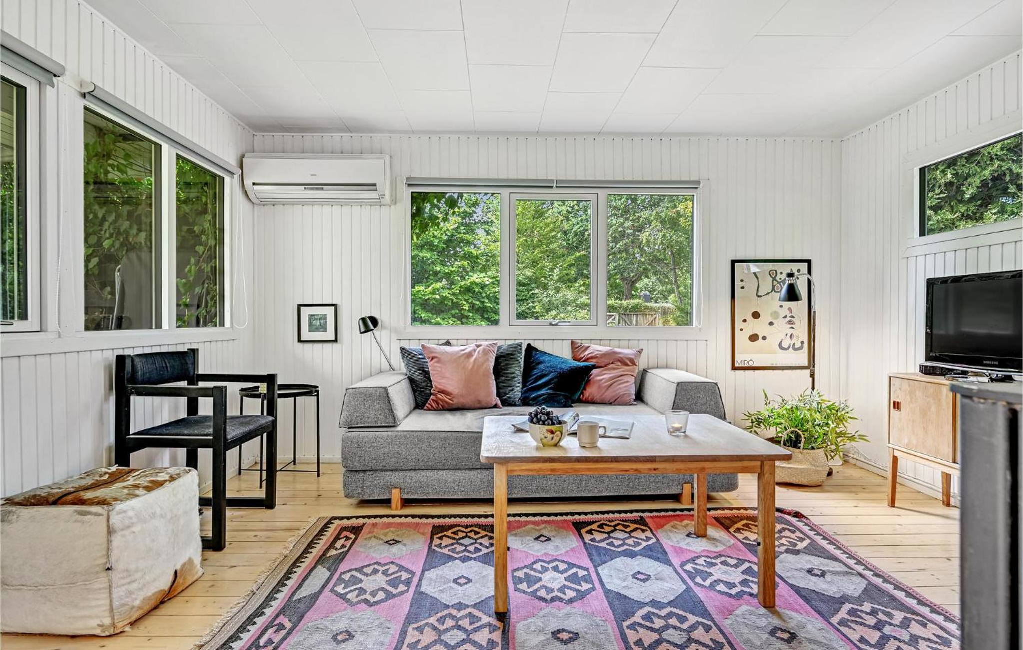 Beautiful Home In Egå With Wifi view 3