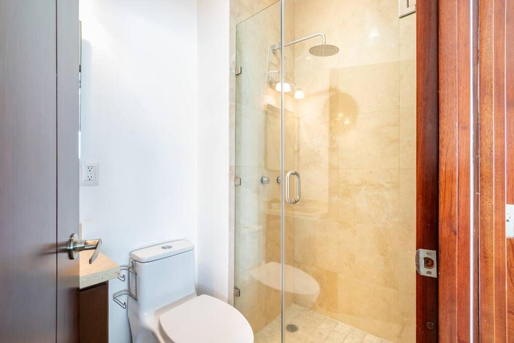 Paraíso Costero Elegante Condo con Vista al Mar view 3