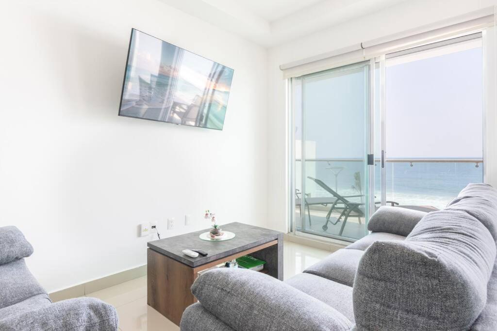 Paraíso Costero Elegante Condo con Vista al Mar view 5