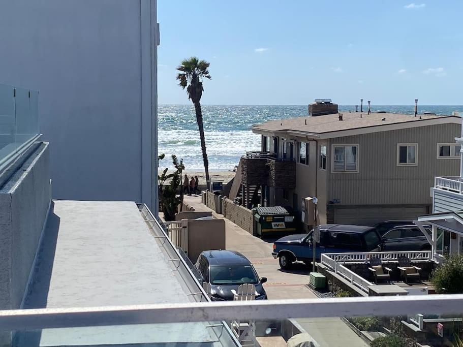 Ocean View 5 BR with 3 decks and spa view 2