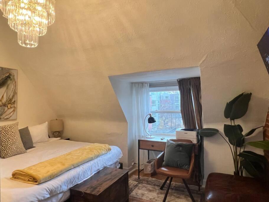 3 Bedroom with Patio and Parking