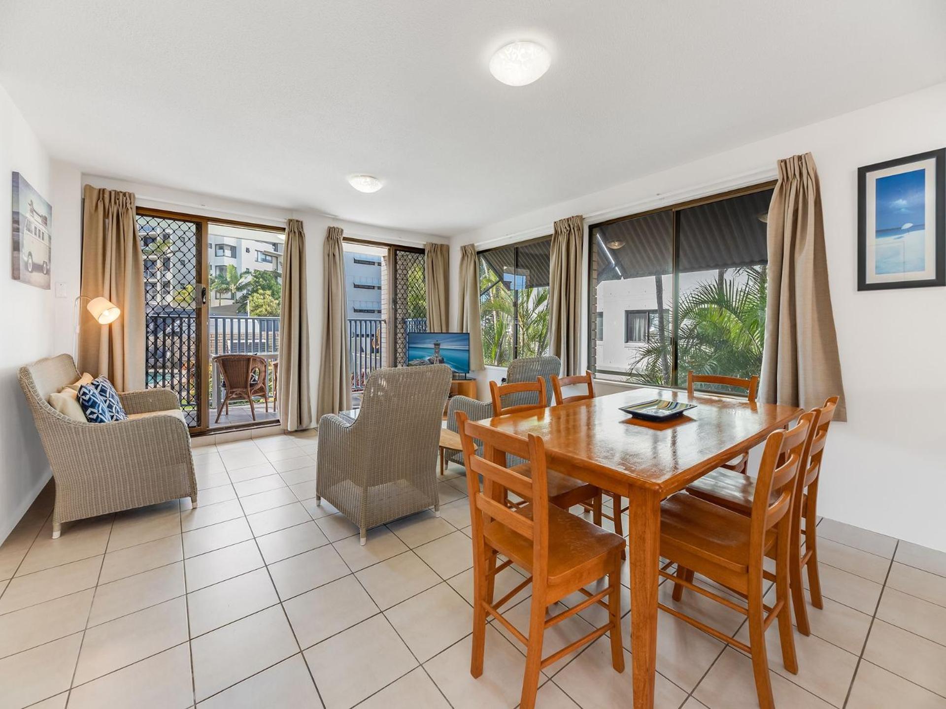 Levuka Unit 1 Kings Beach QLD