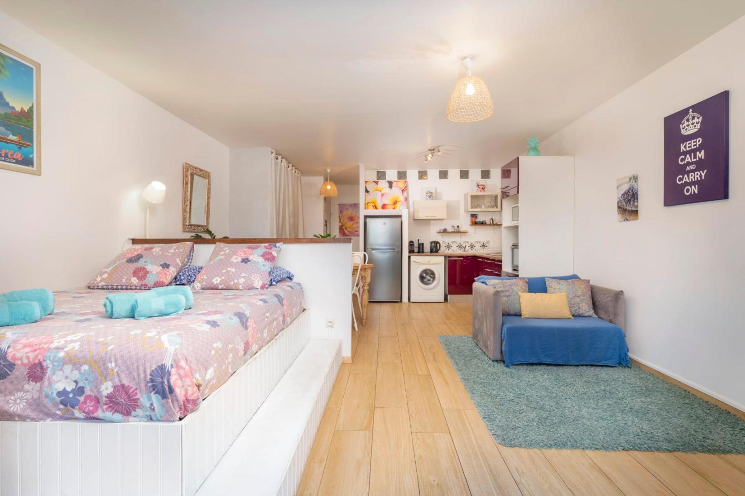 Sunset Beach Residence - Studio on the beach view 5