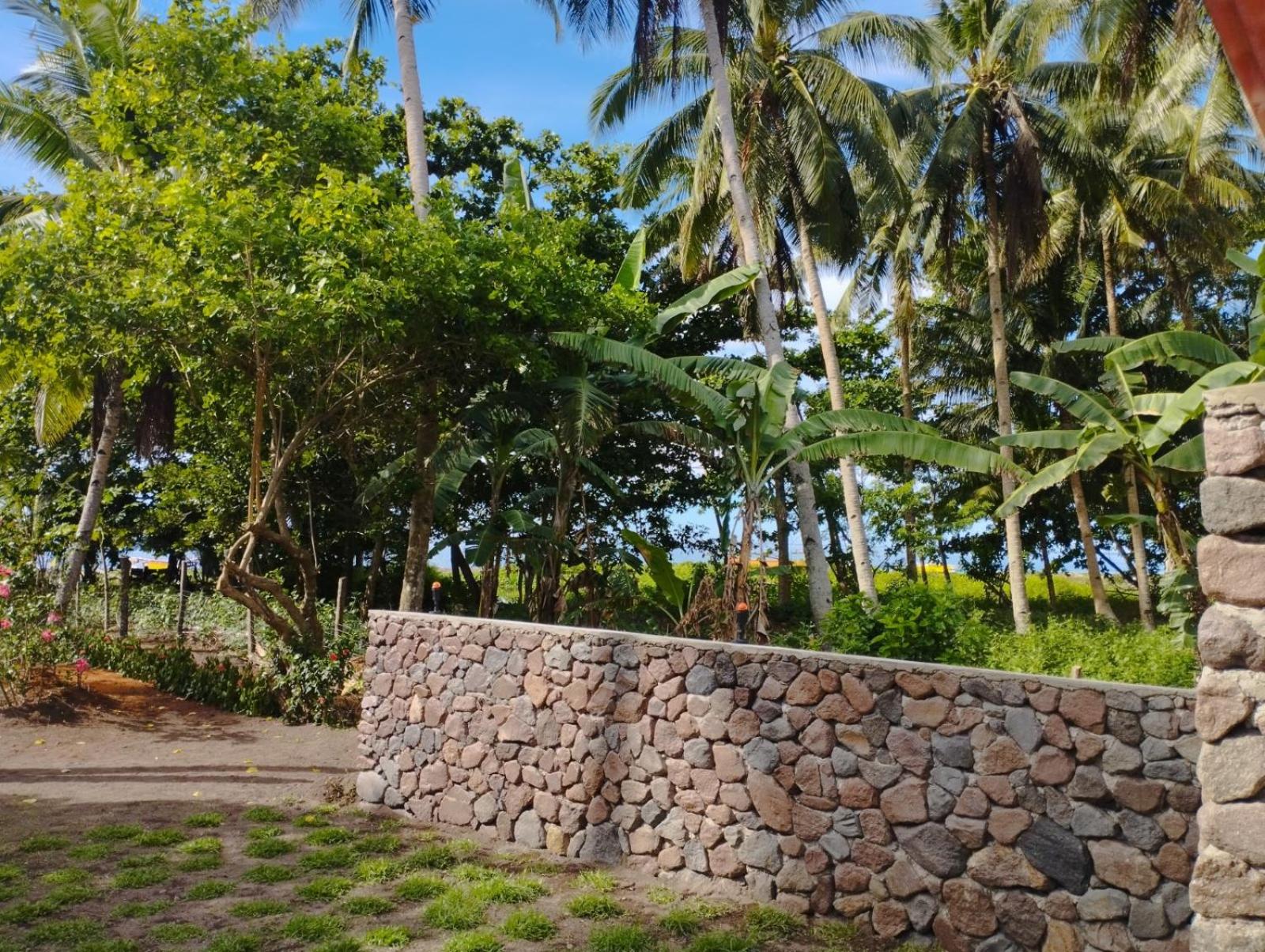 SomeWhere Else Boutique Resort