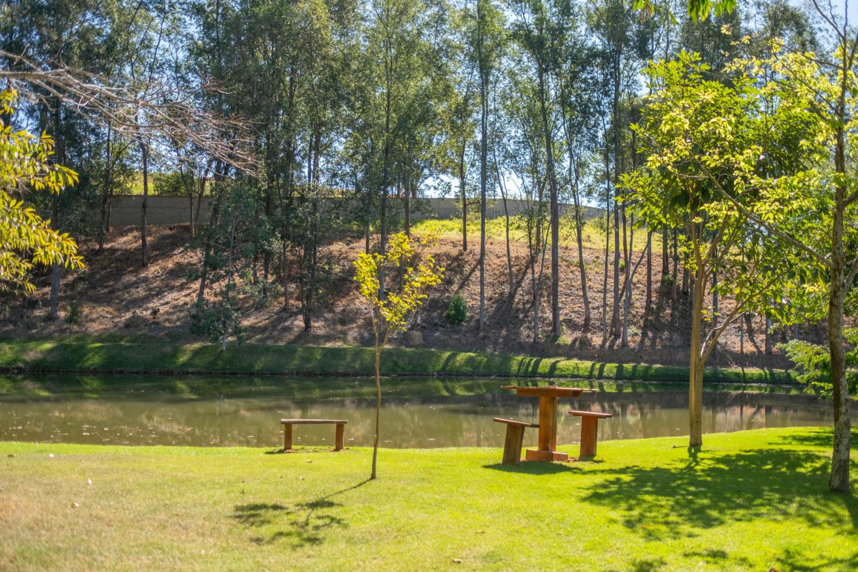 Casa para Locação Terras de São Francisco!