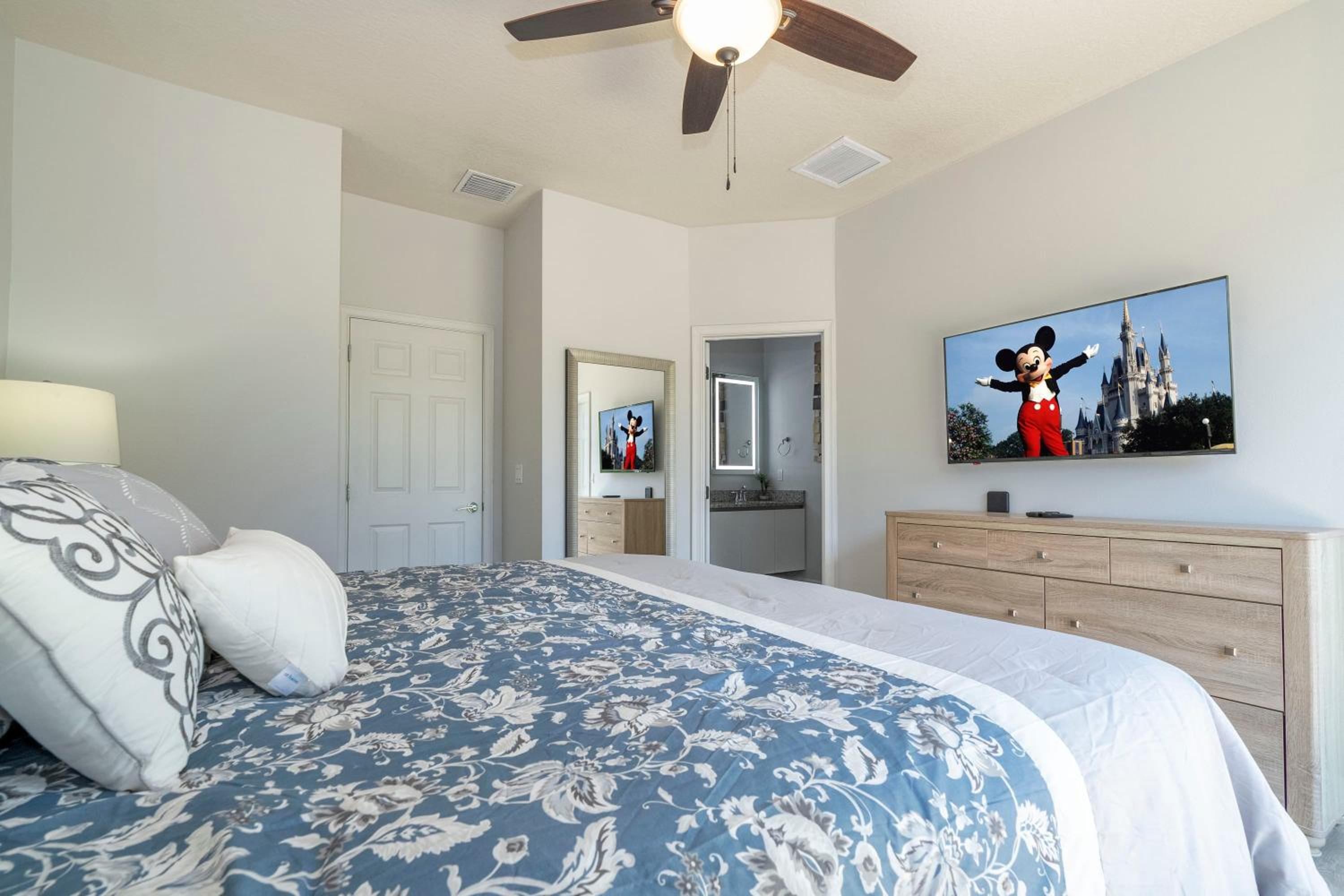 Charming 3Bd w Pool Close to Disney at Serenity 1639