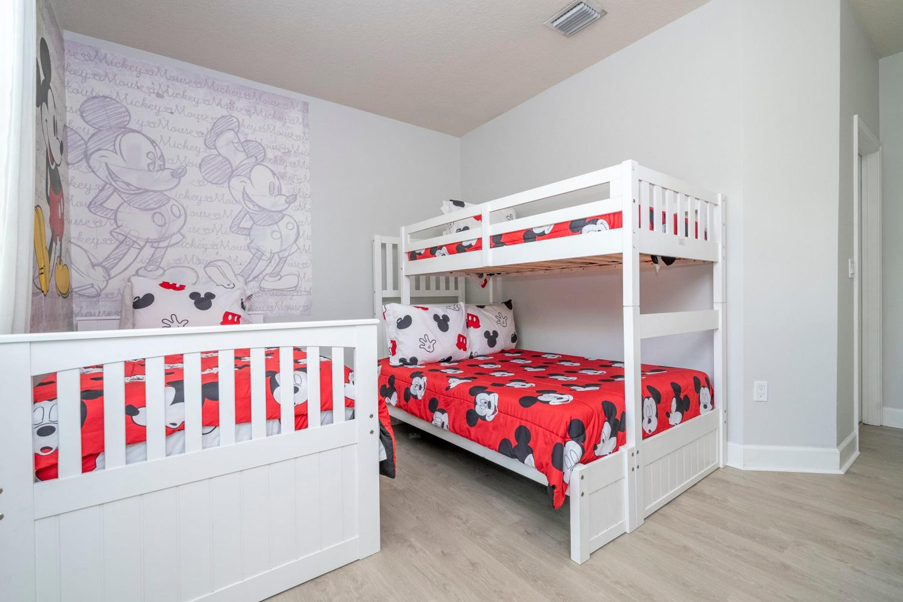 Charming 3Bd w Pool Close to Disney at Serenity 1639