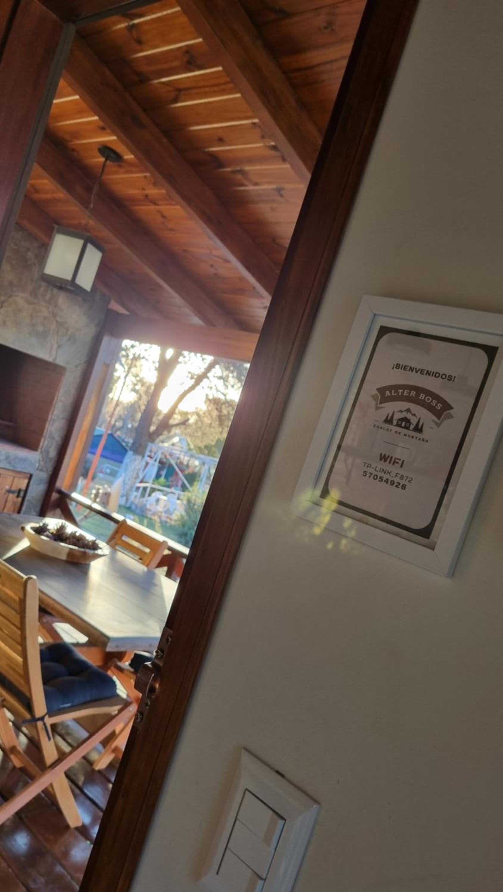 Chalet Alter Boss
