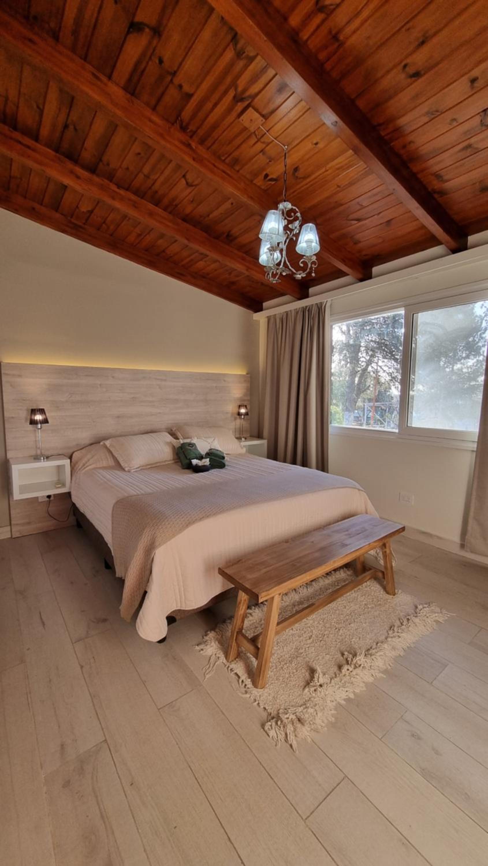 Chalet Alter Boss