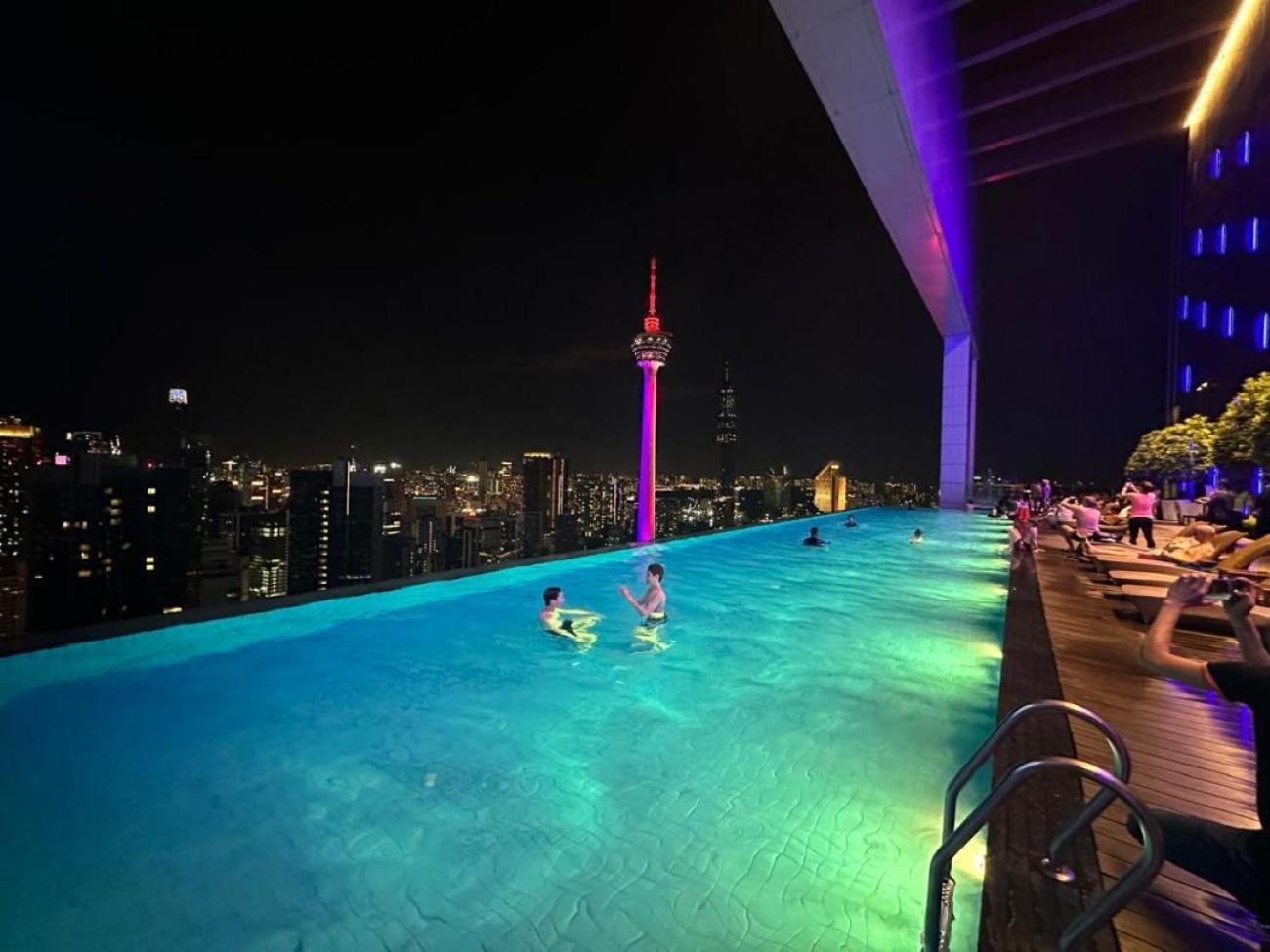 The Platinum KLCC by Moonlight