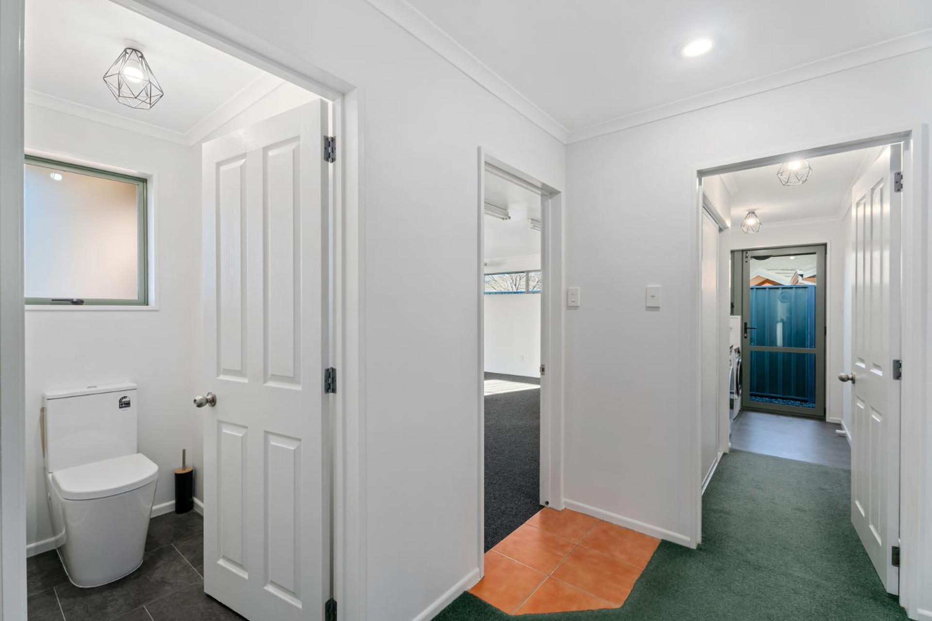 Fenwick - Cromwell Holiday Home view 2