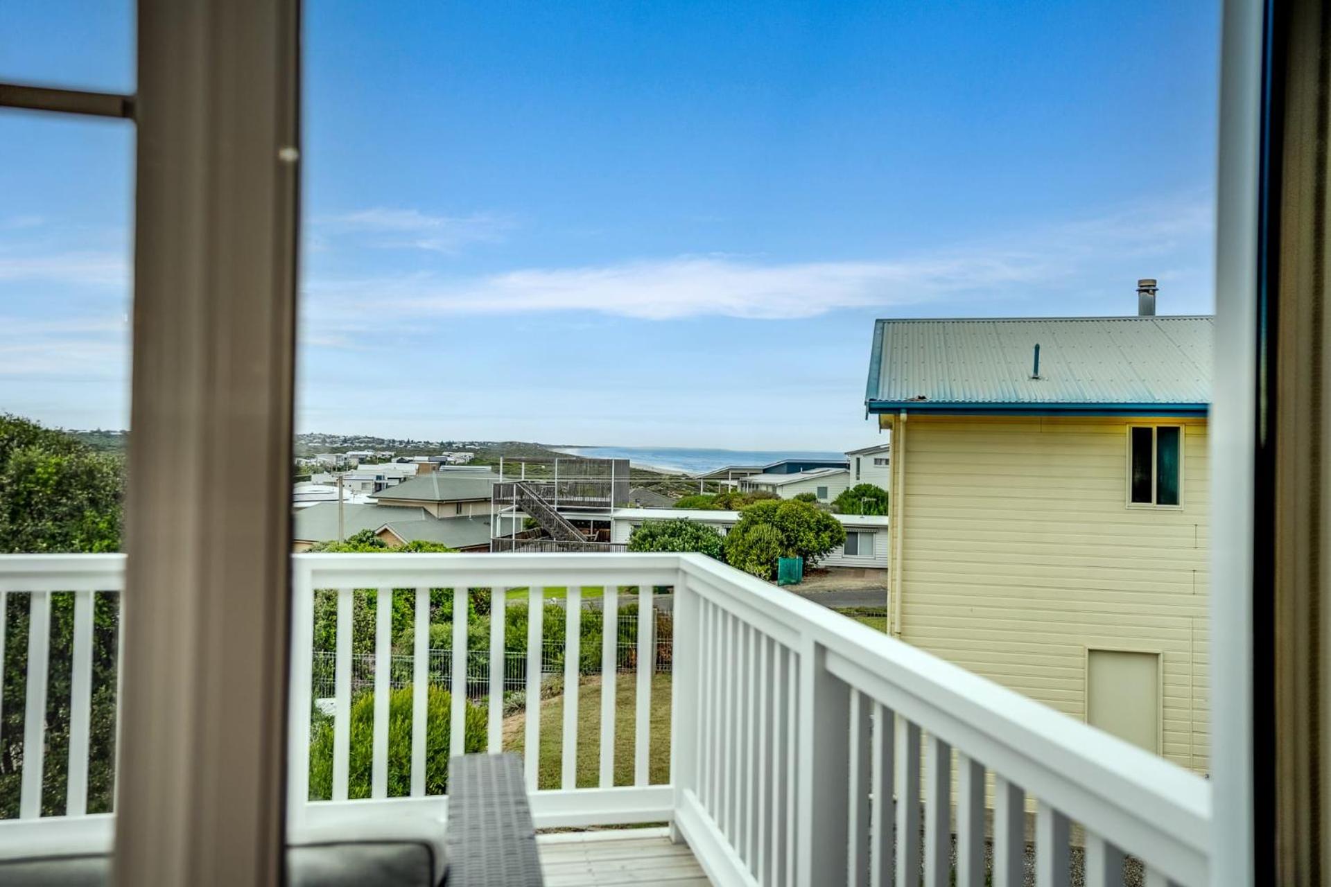 Driftwood Dunes - 67 Newell Avenue Middleton - No Linen Included