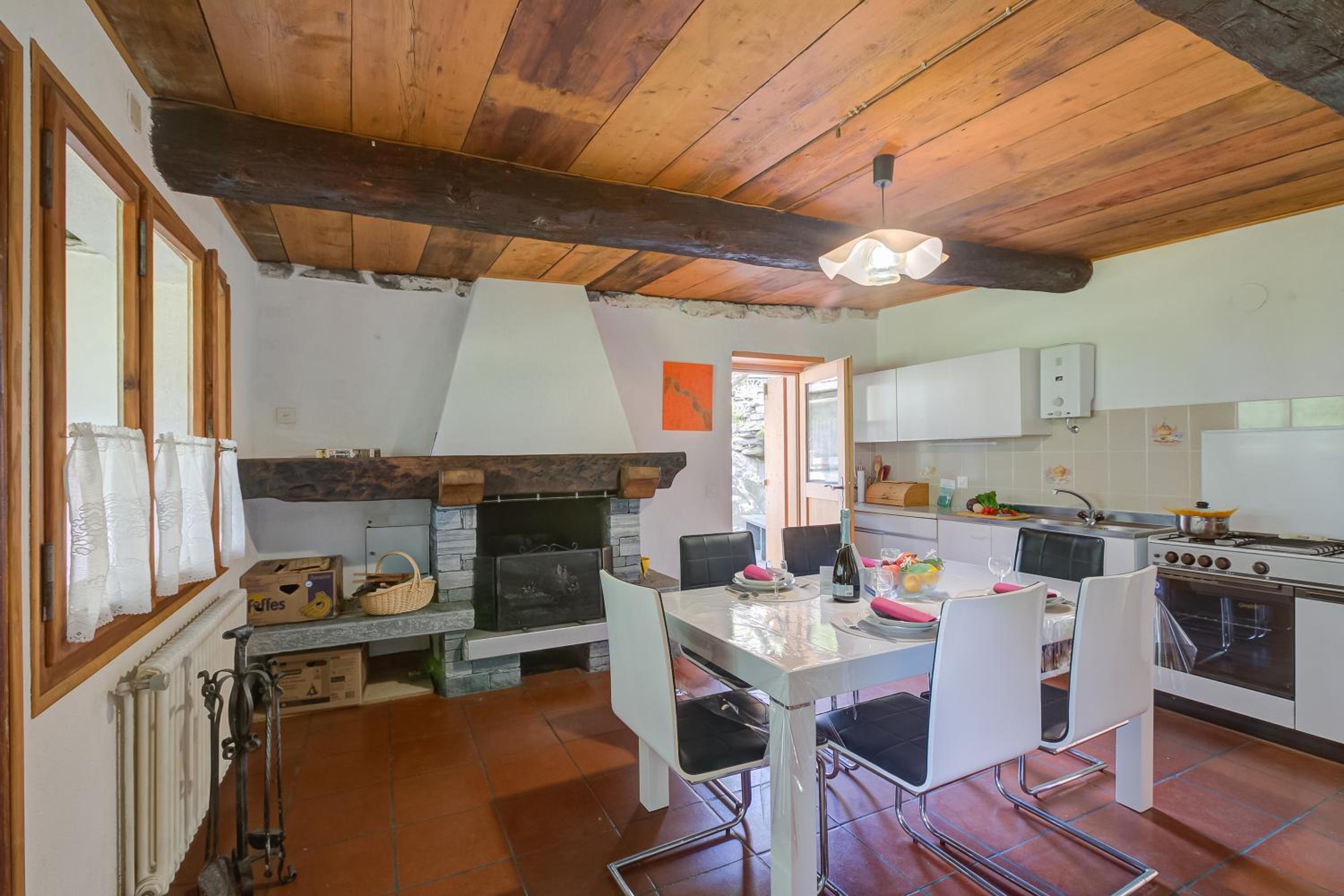 Rustico Val Bavona house - Happy Rentals