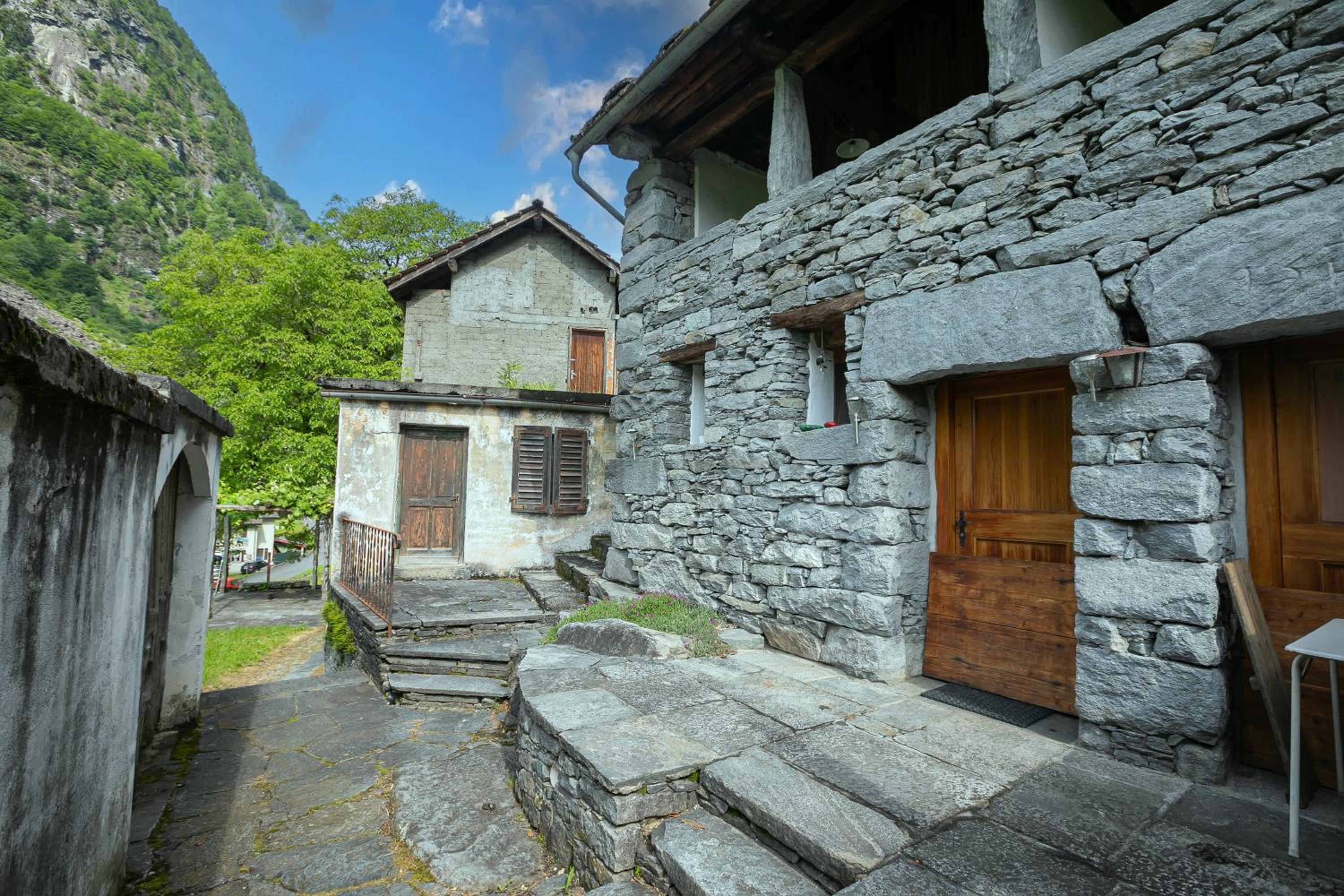 Rustico Val Bavona house - Happy Rentals